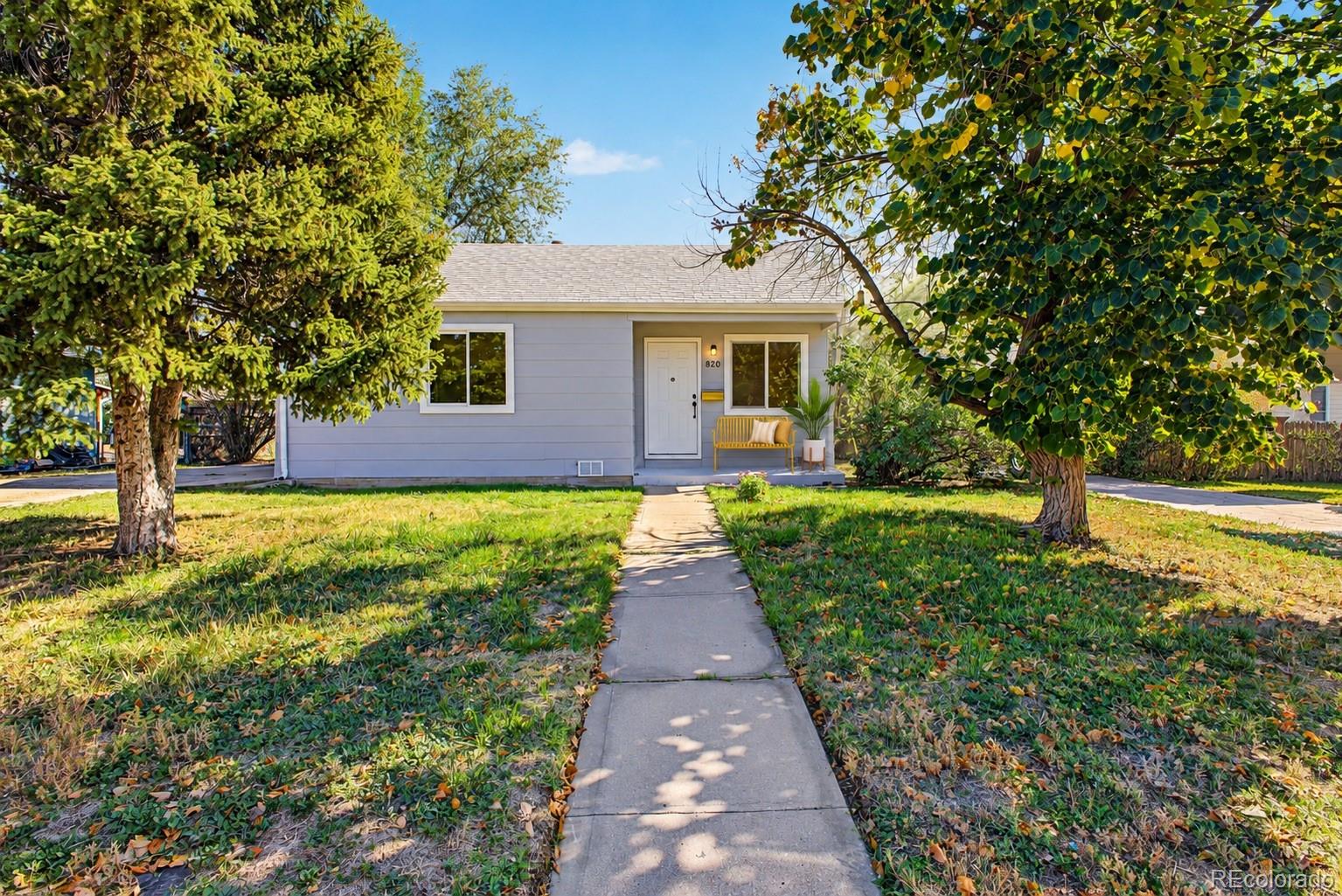820 Oakland Street, Aurora CO 80010