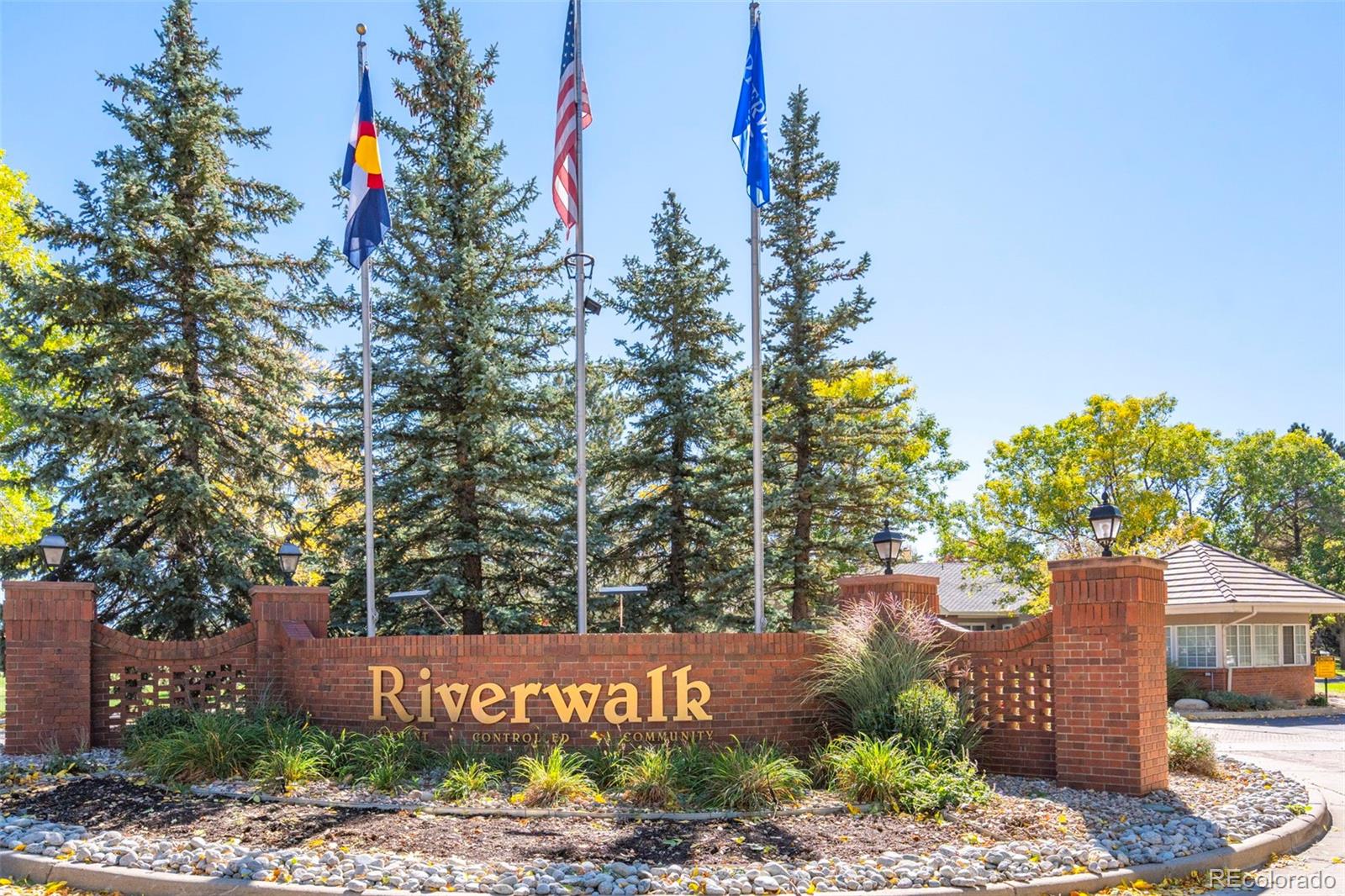 2895 W Riverwalk Circle Unit 109, Littleton CO 80123