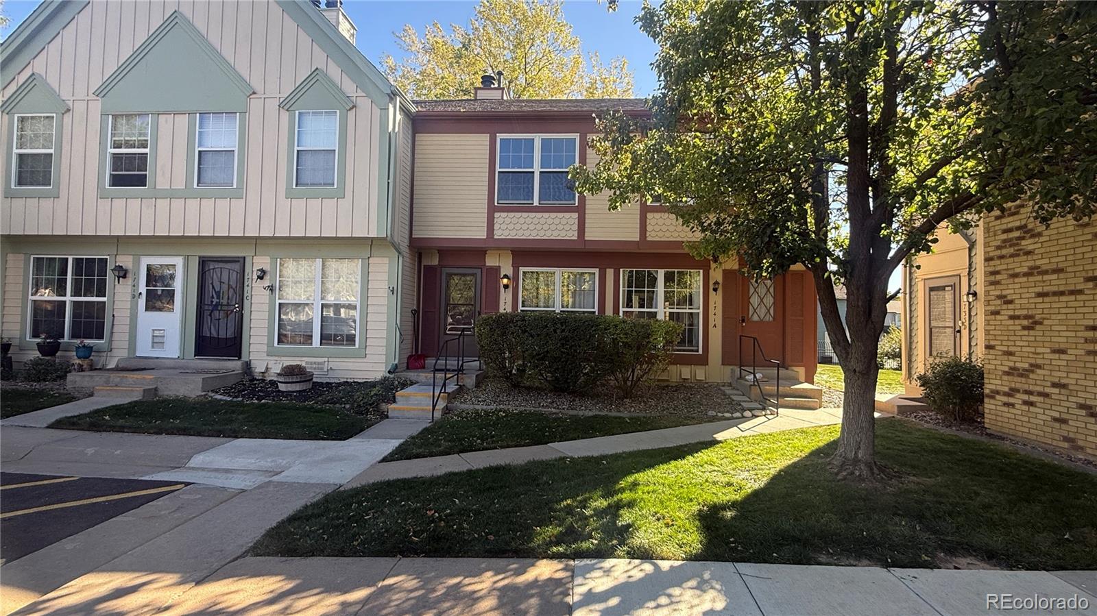 1741 S Blackhawk Way Unit B, Aurora CO 80012