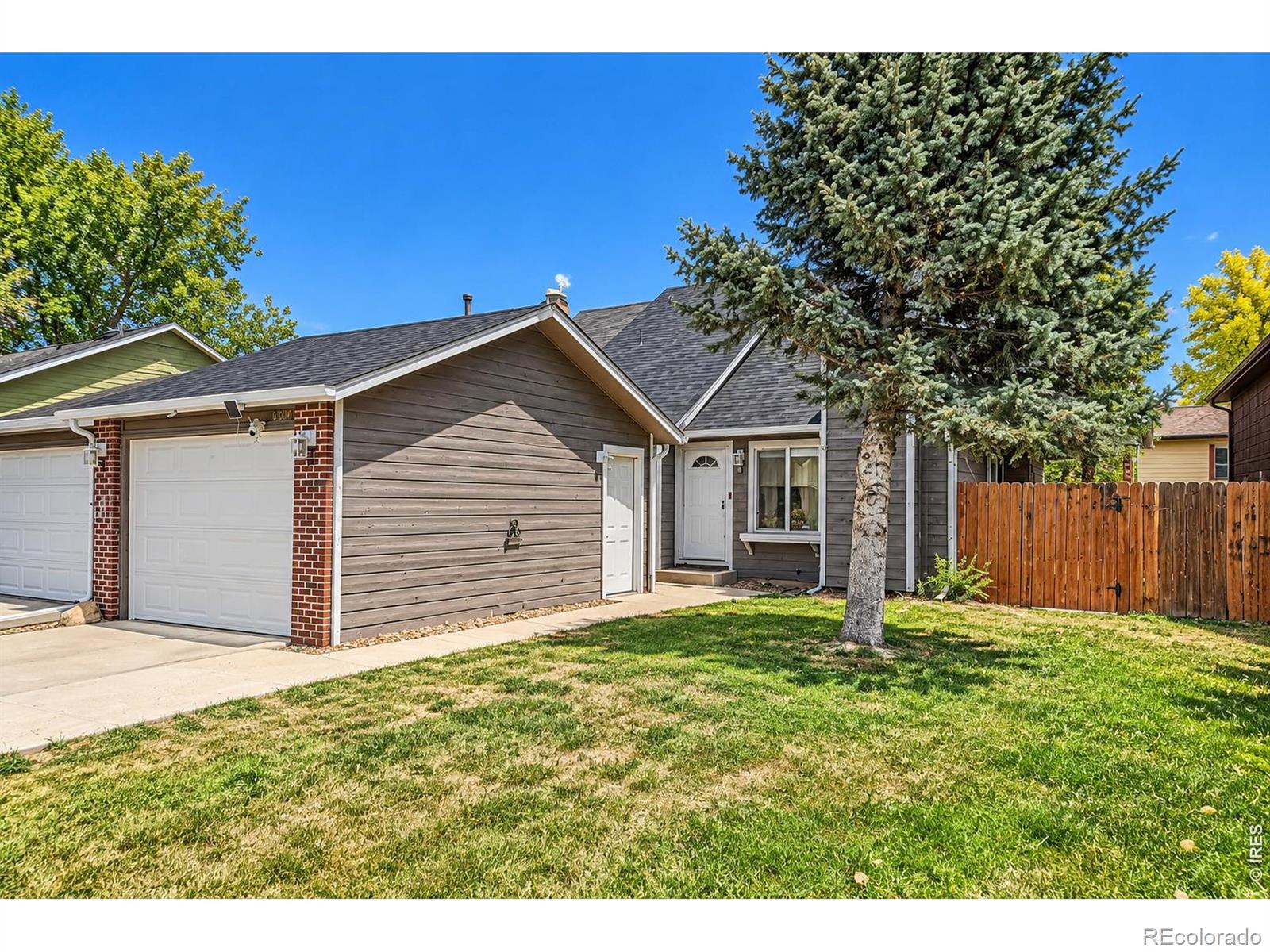 19073 E 16th Avenue, Aurora CO 80011