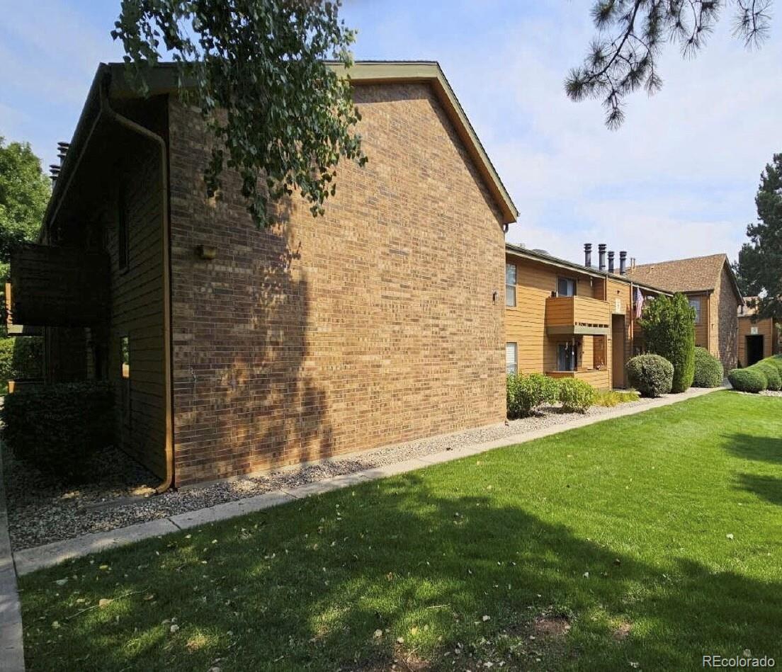 3335 S Ammons Street Unit 105, Lakewood CO 80227