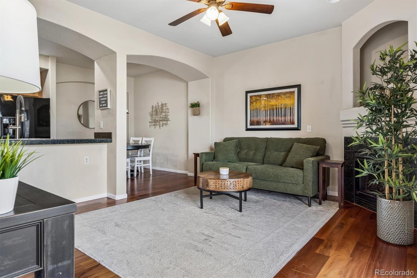 1821 S Dunkirk Street Unit 303, Aurora CO 80017