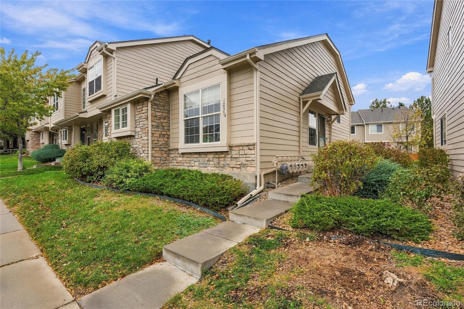 1255 S Zeno Circle Unit A, Aurora CO 80017