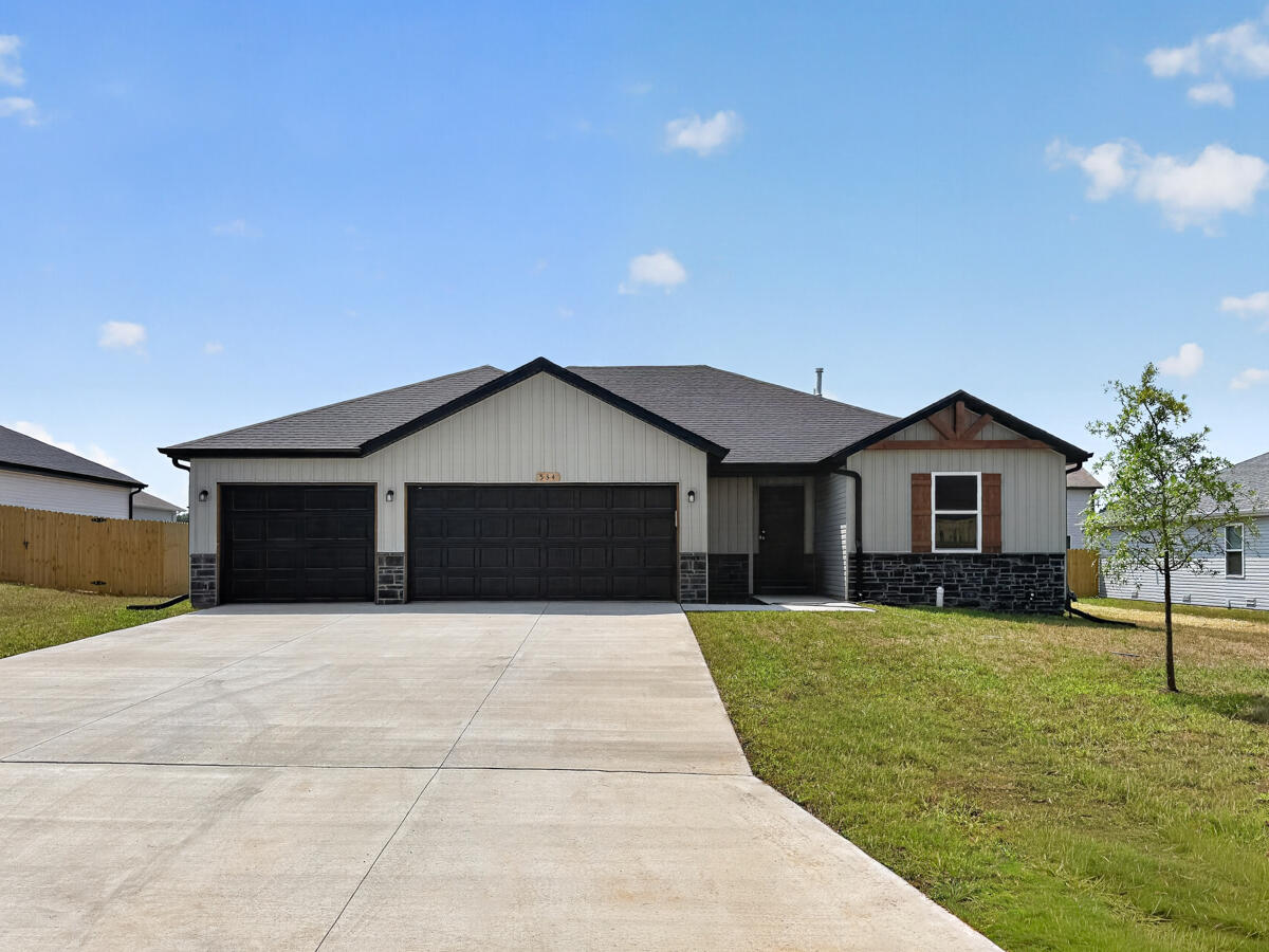 534 Columbine Street, Rogersville MO 65742