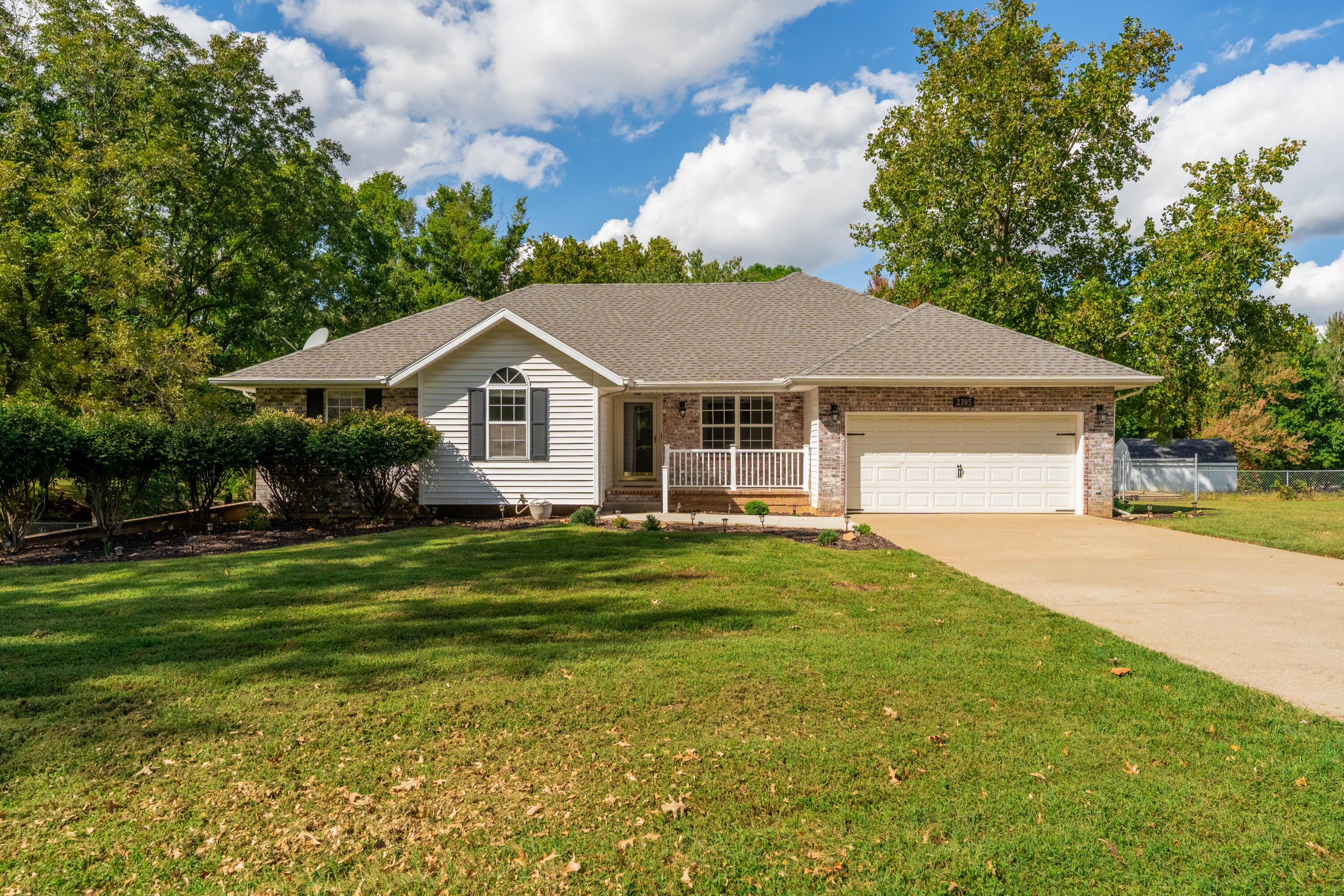 2305 Westwind Drive, Ozark MO 65721