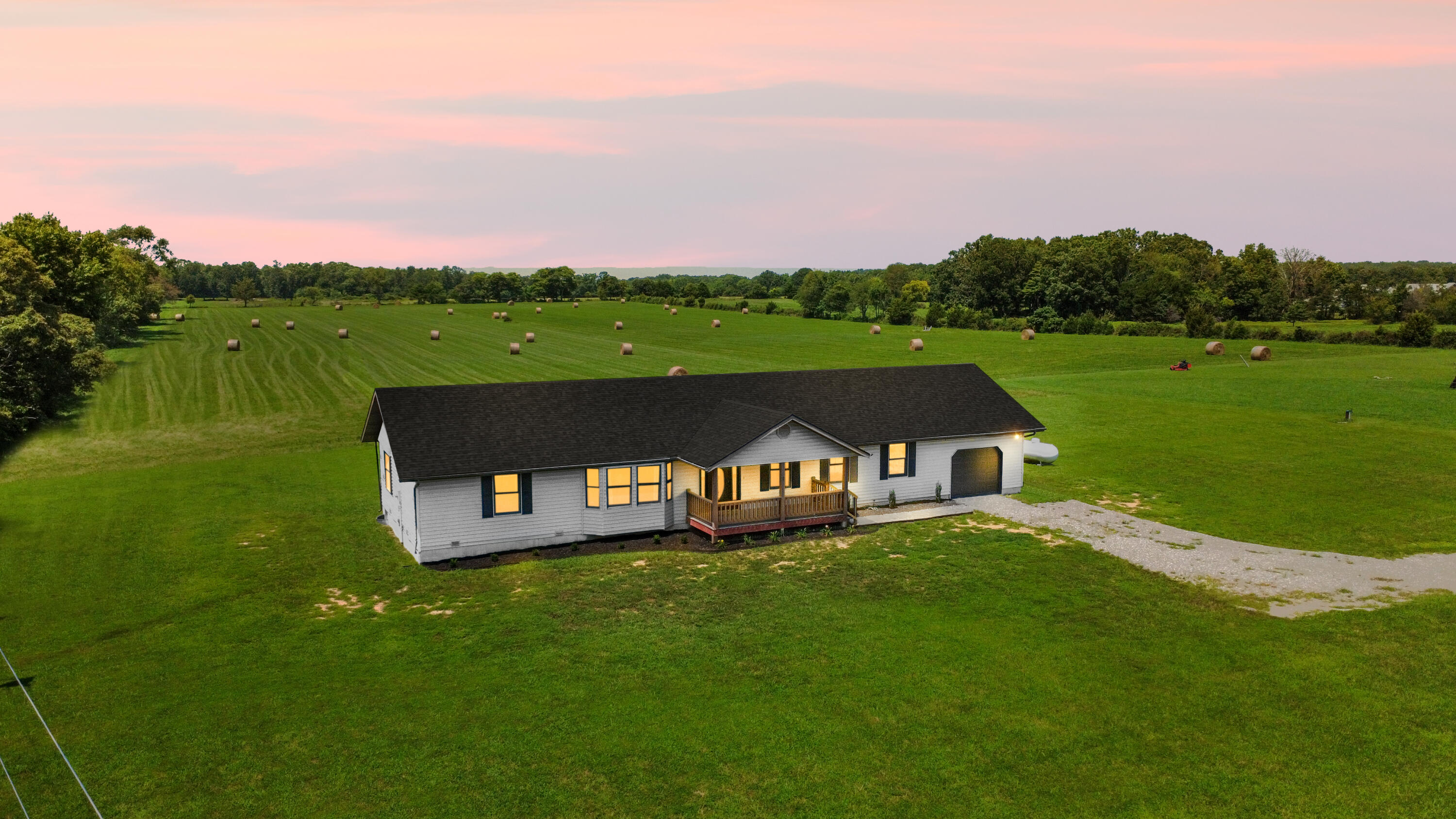 3205 Johns Ford Road, Rogersville MO 65742