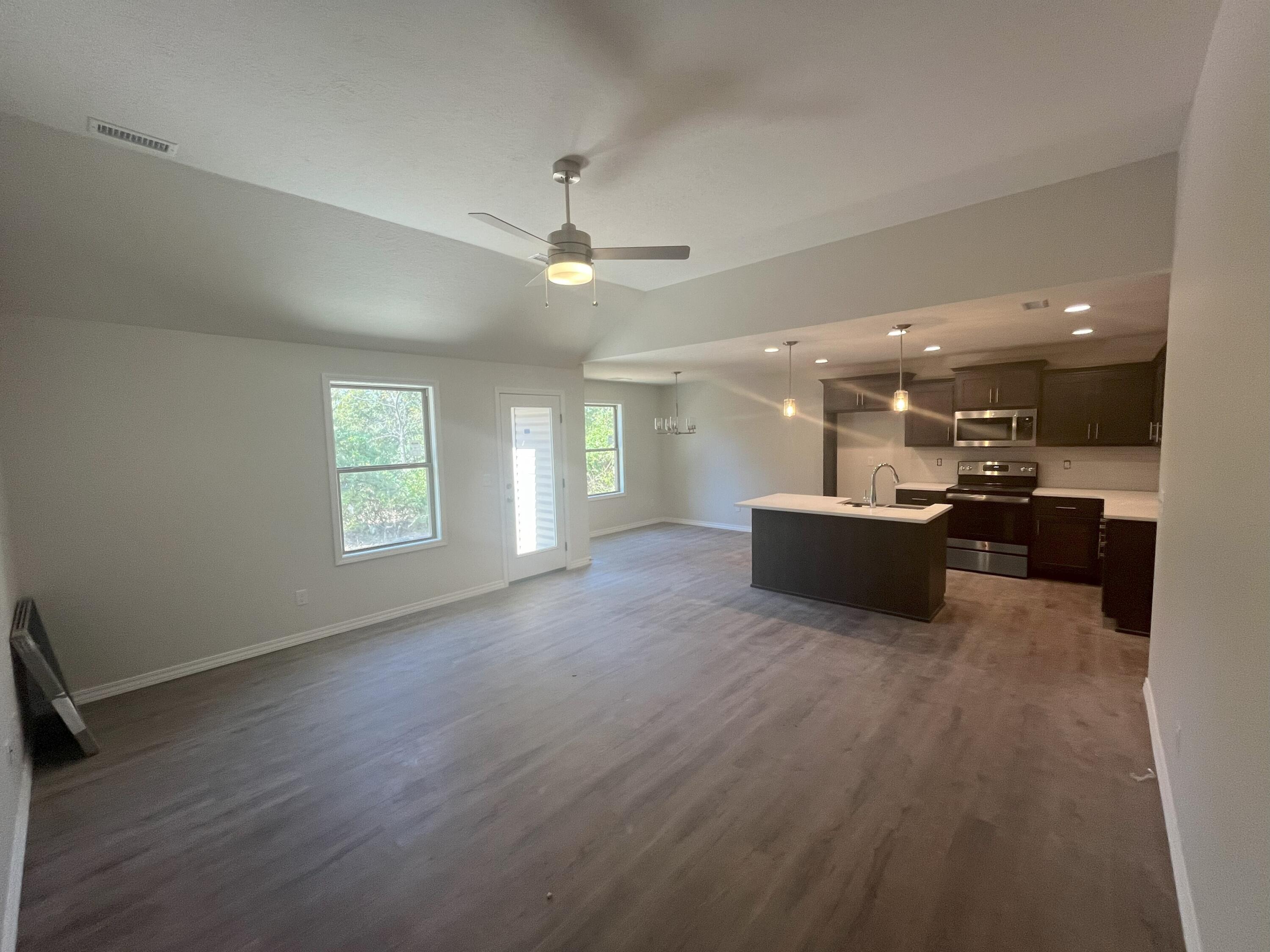 4377 W Skyler Drive, Springfield MO 65802