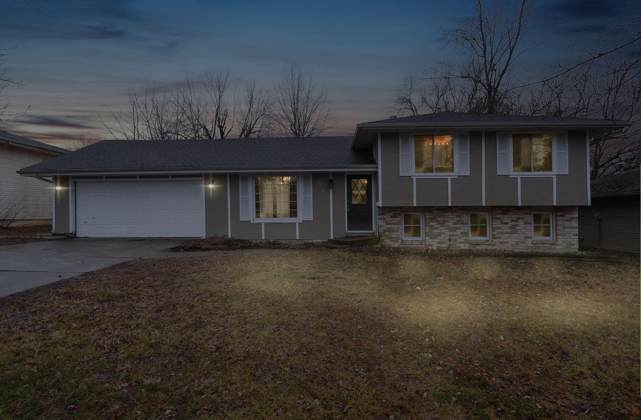 2516 W Blackburn Drive, Springfield MO 65807