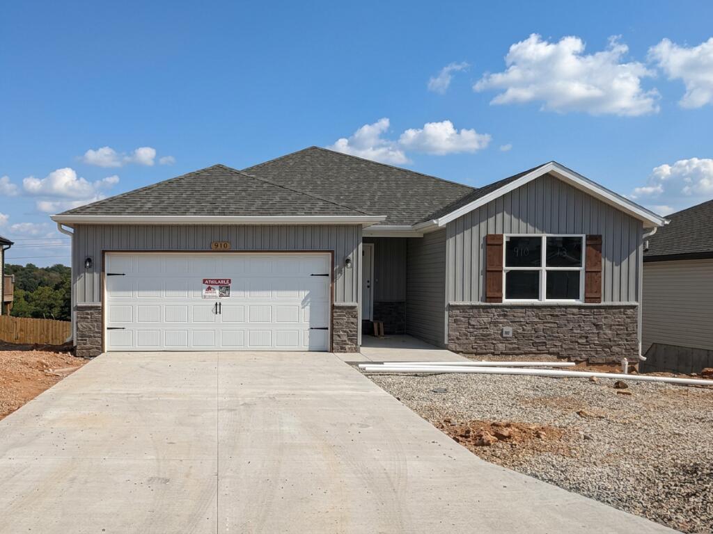 910 Shorthorn Lane, Marshfield MO 65706
