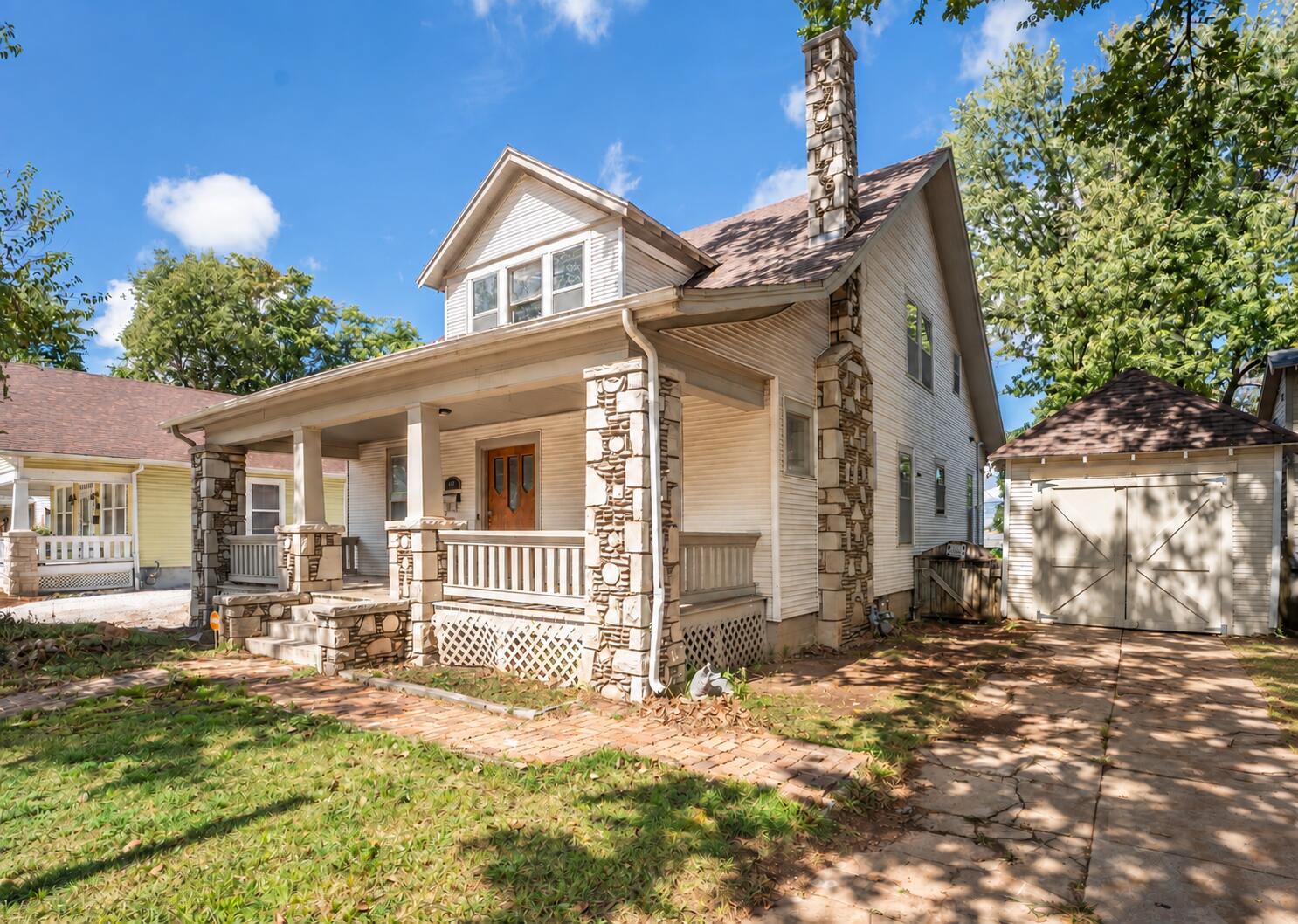 817 W Walnut Street, Springfield MO 65806