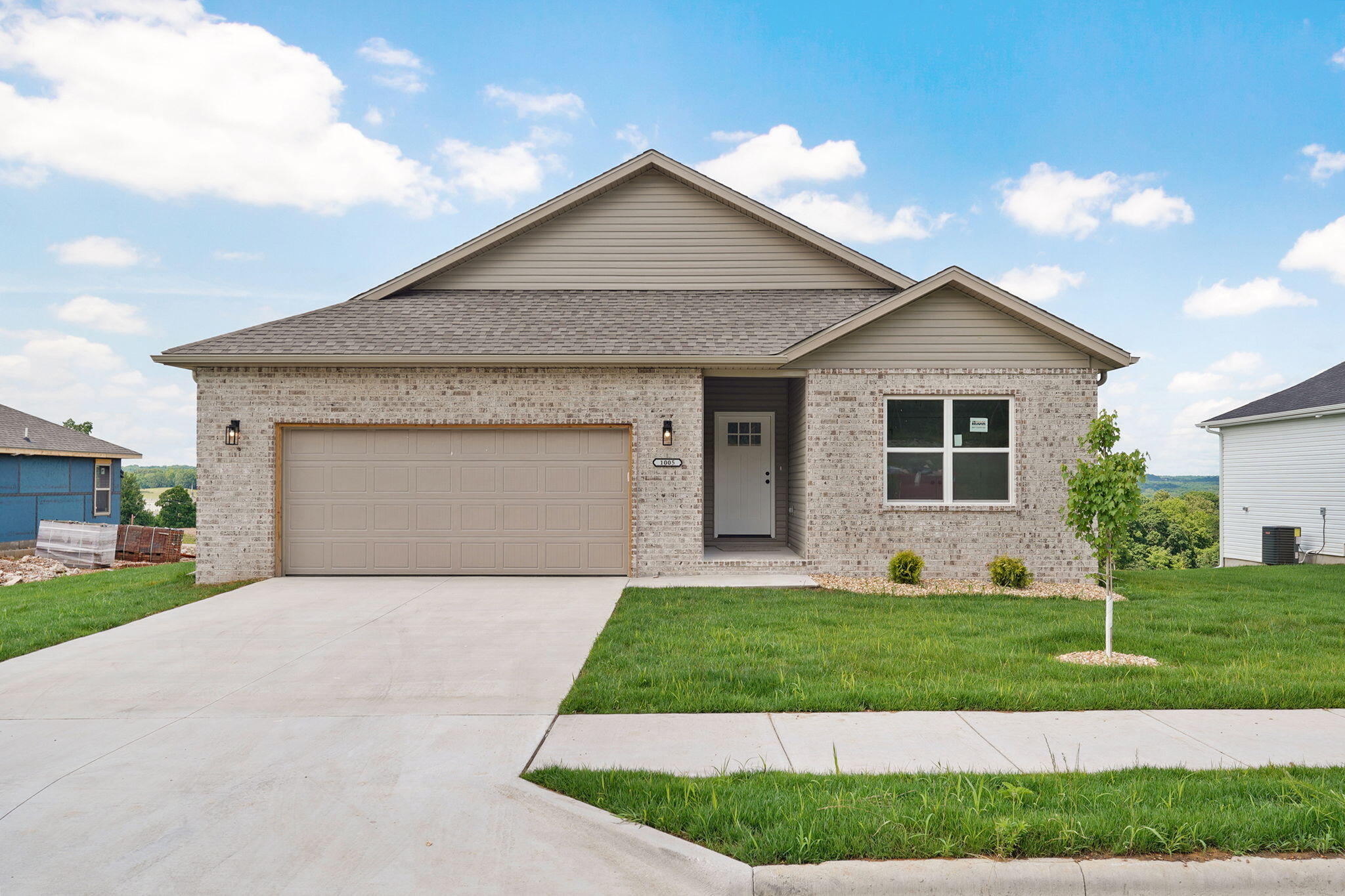 1005 W Jay Street, Ozark MO 65721