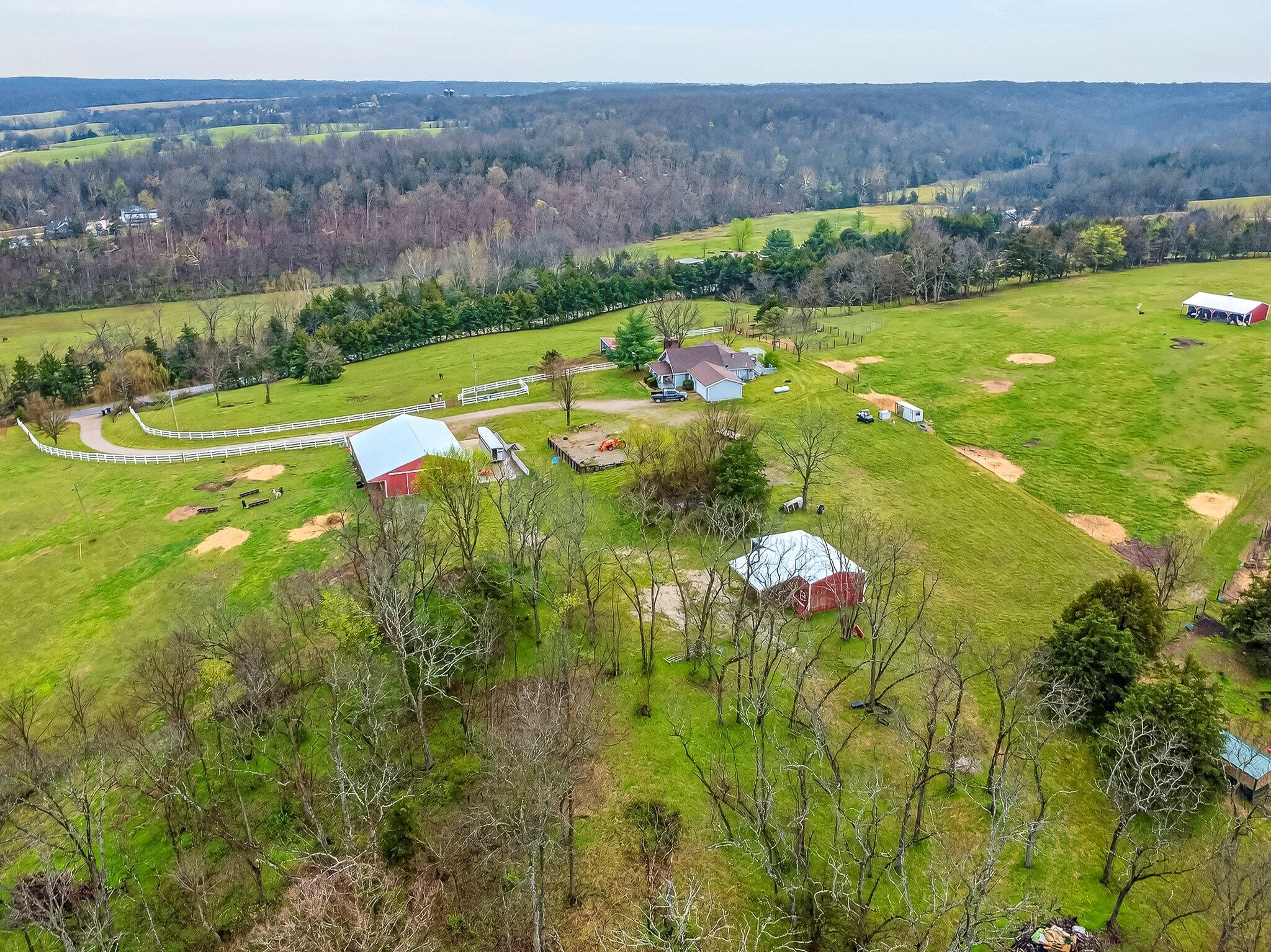 3735 Meyers Hollow Road, Marshfield MO 65706