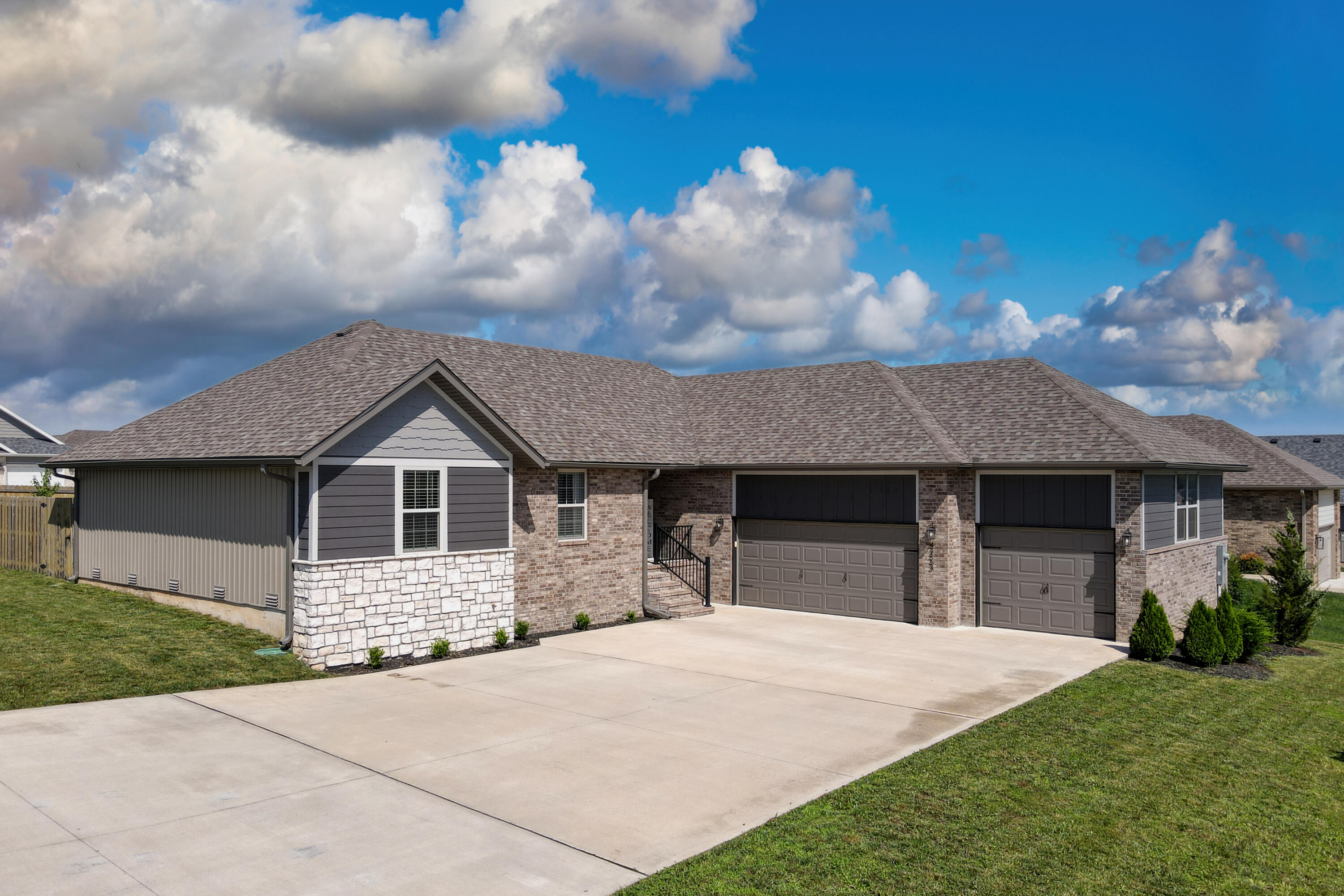4223 Tuscany Circle, Ozark MO 65721