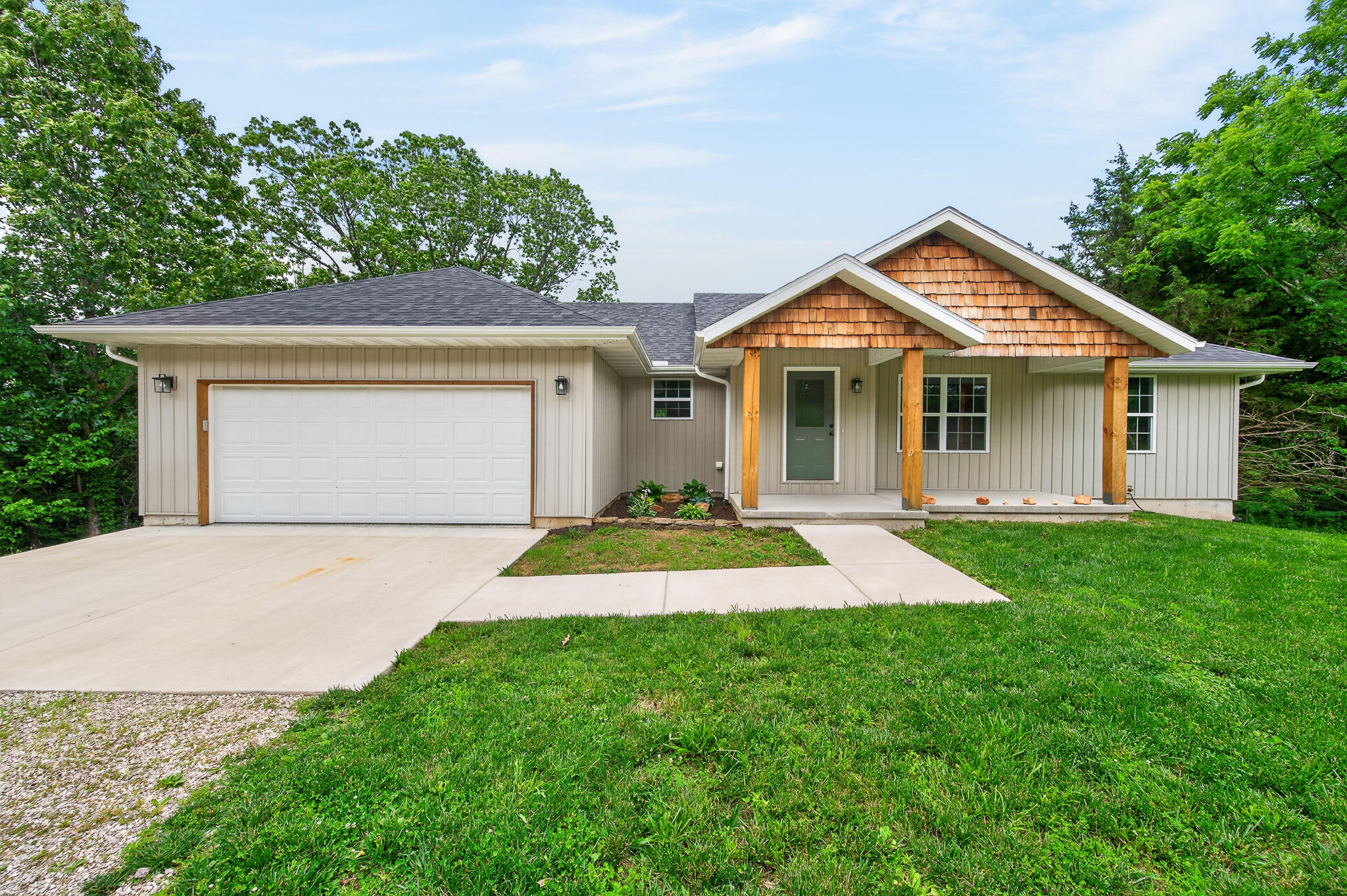 142 Danalia Drive, Marshfield MO 65706