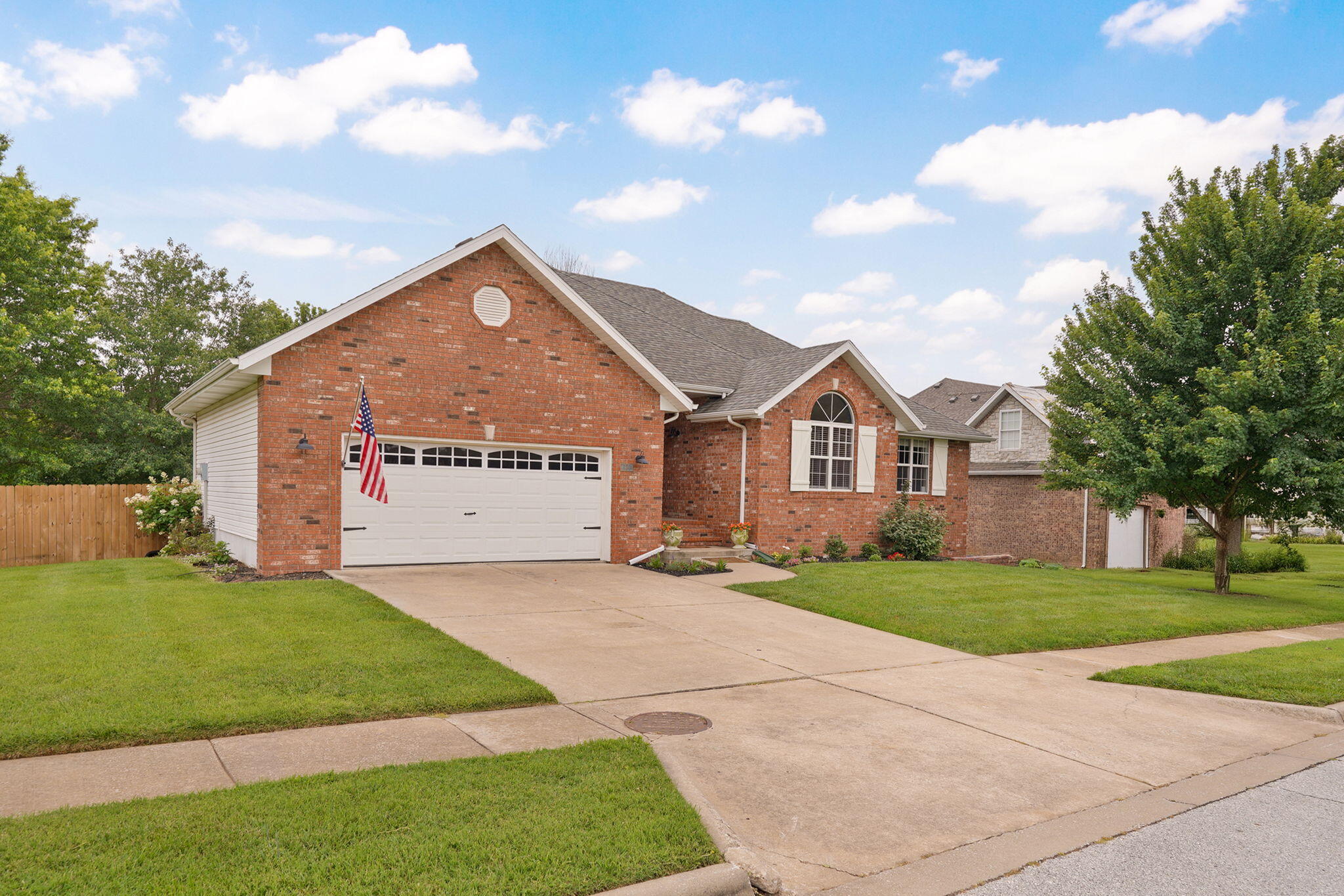 830 E Rachael Drive, Republic MO 65738