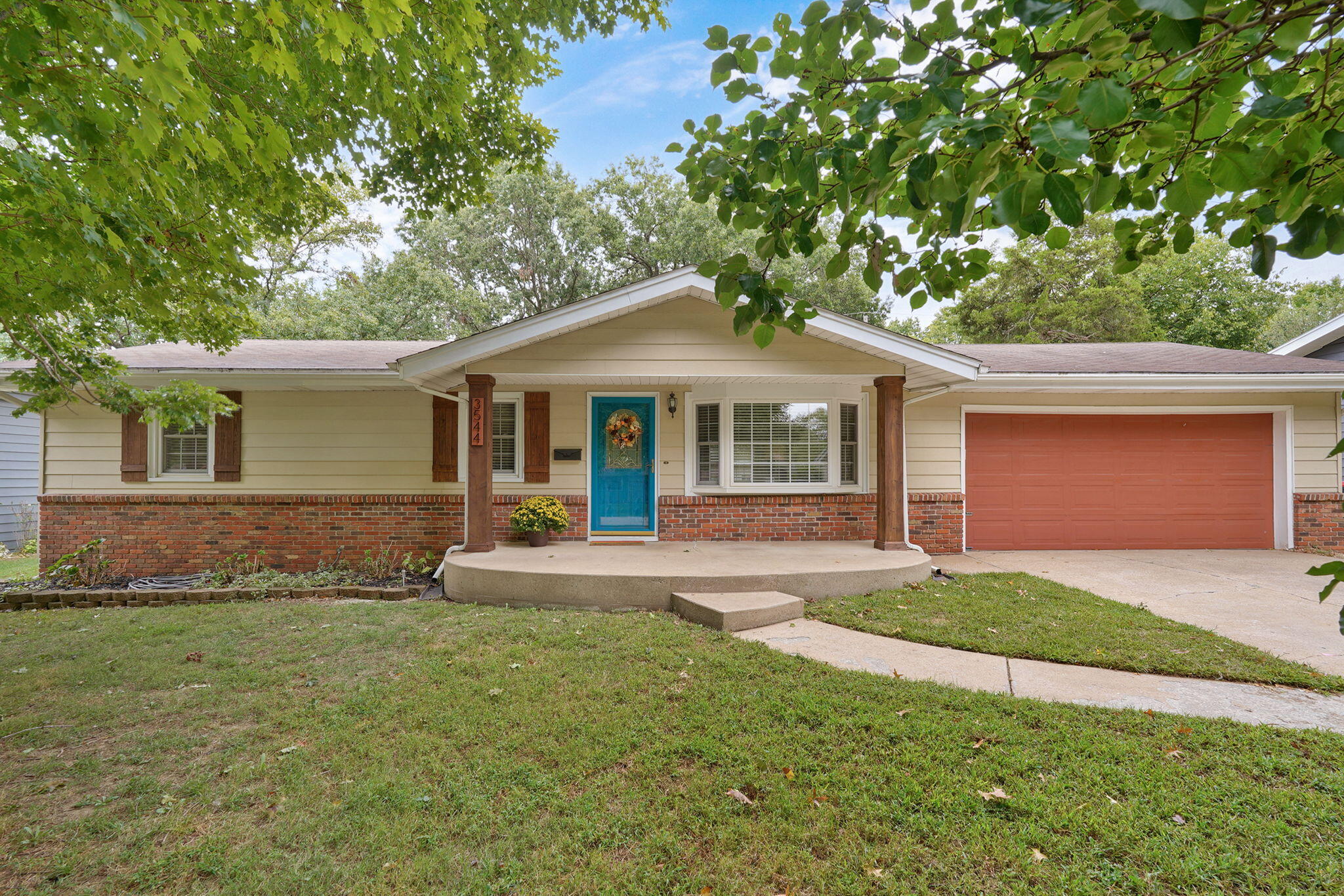 3544 S Franklin Avenue, Springfield MO 65807