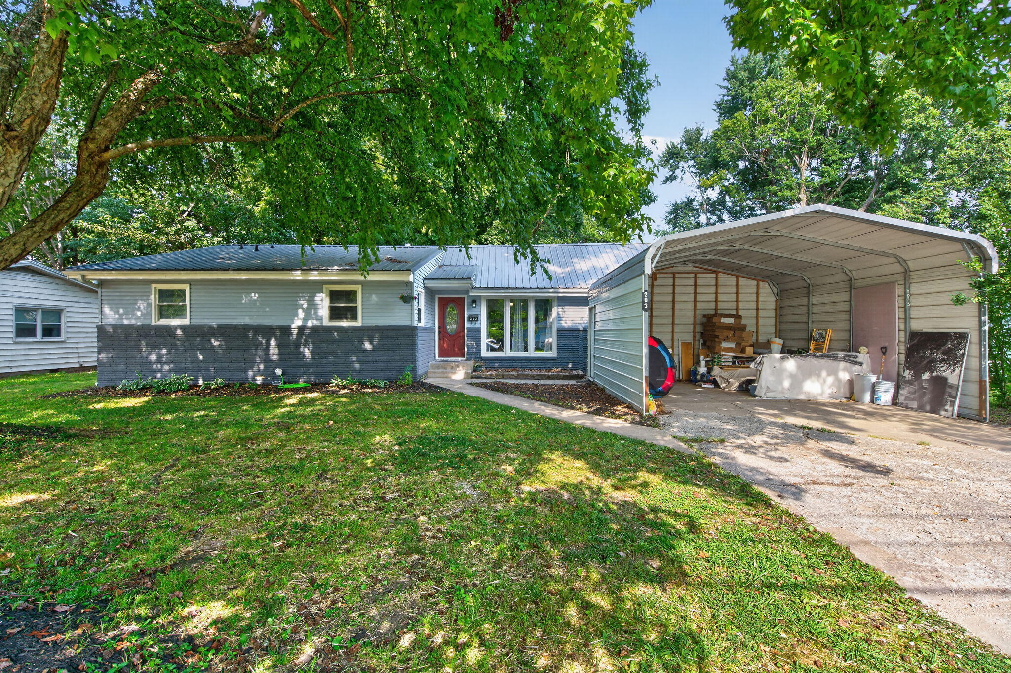 203 S Burton Avenue, Springfield MO 65802