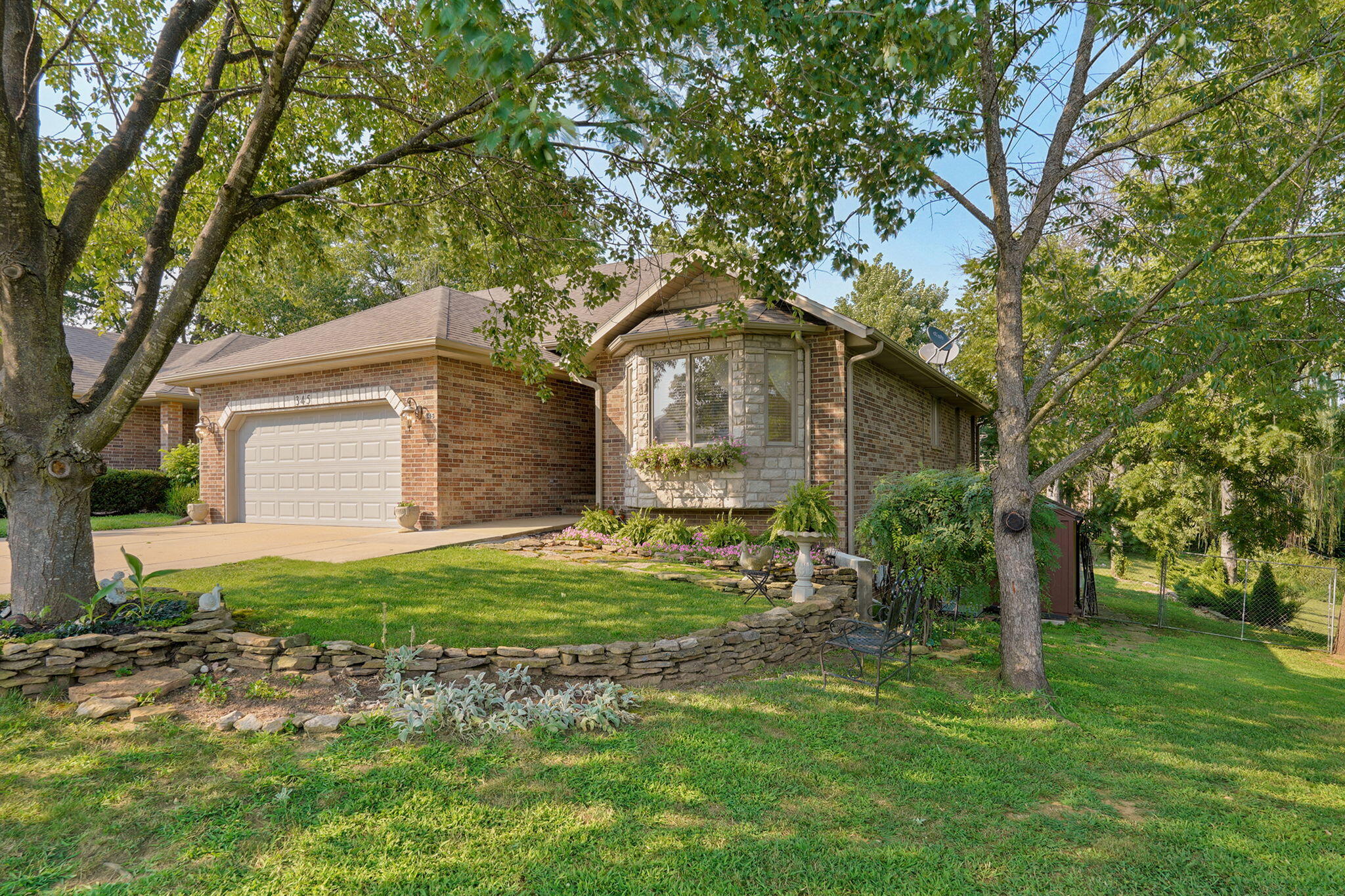 345 E Lafayette Street, Springfield MO 65810