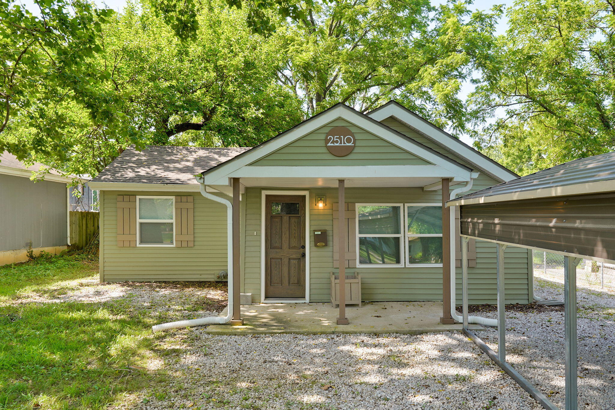 2510 W Madison Street, Springfield MO 65802