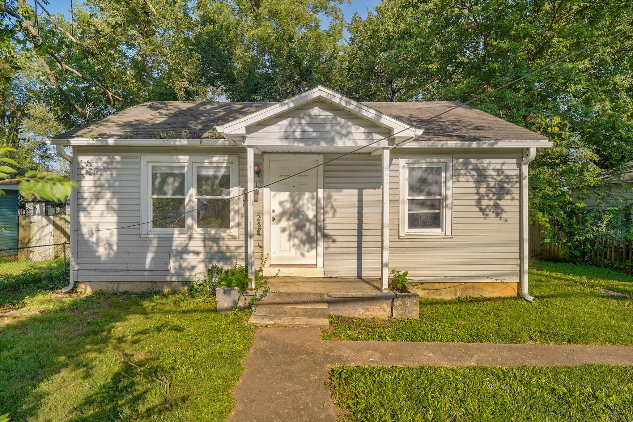 511 N Warren Avenue, Springfield MO 65802