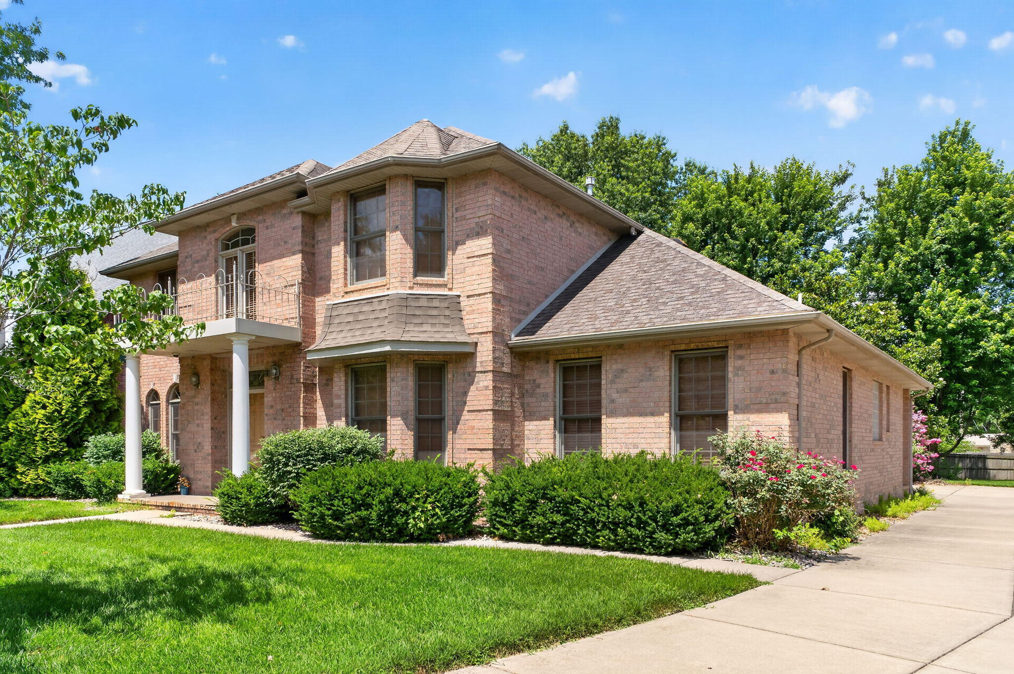 2411 W Dearborn Street, Springfield MO 65807