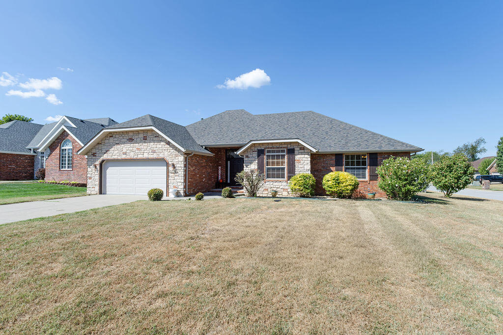 3779 N Ashbury Drive, Springfield MO 65803