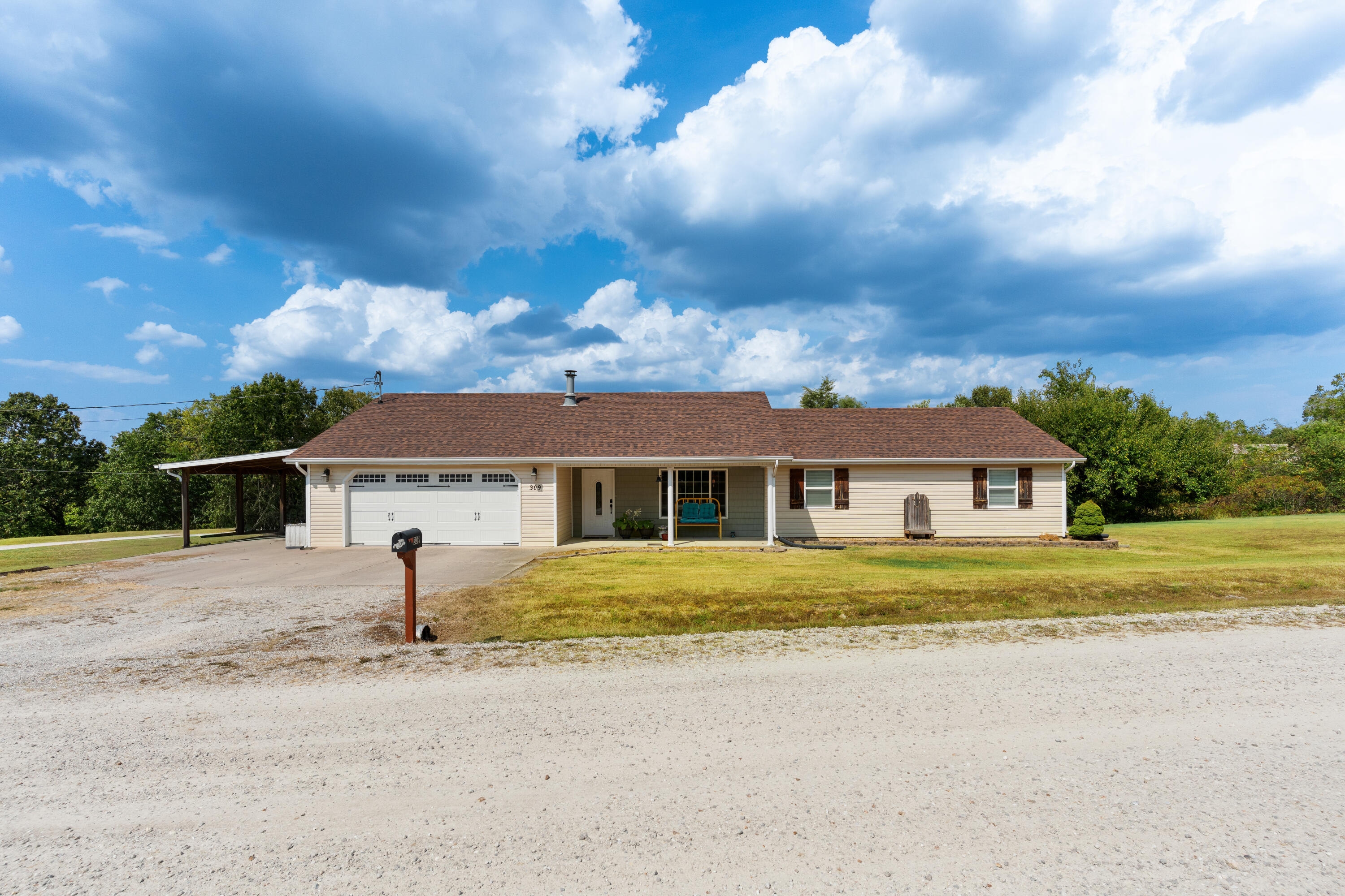 309 Vista Drive, Marshfield MO 65706