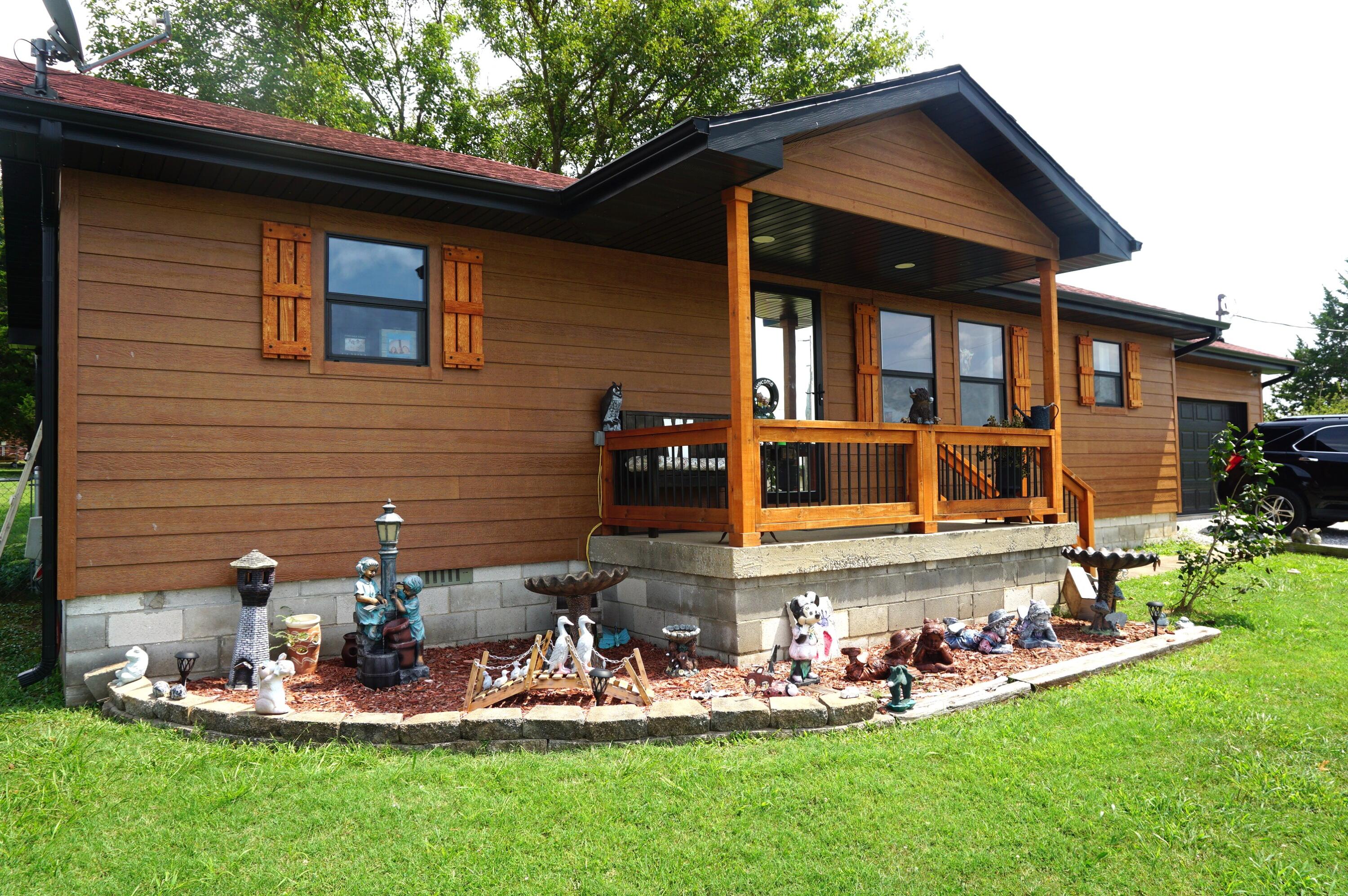 484 Lodge Pole Drive, Ozark MO 65721