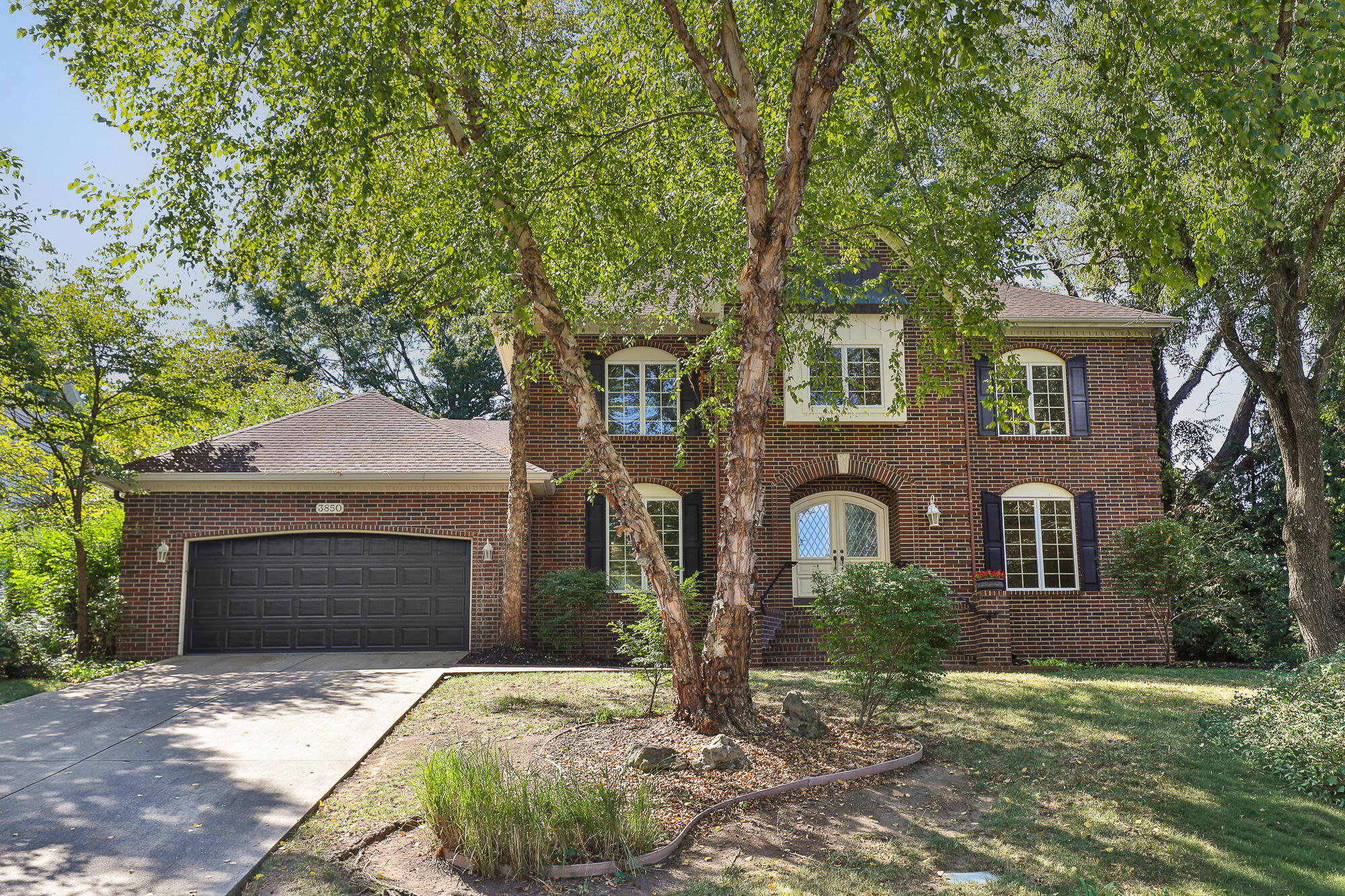 3850 E Country Place Place, Springfield MO 65809