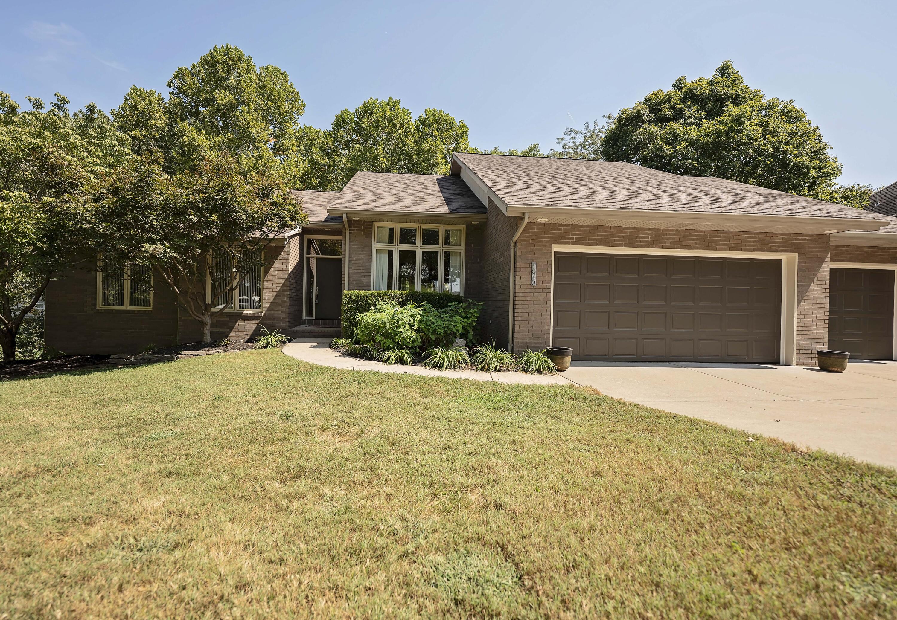 1940 S Berkshire Avenue, Springfield MO 65809