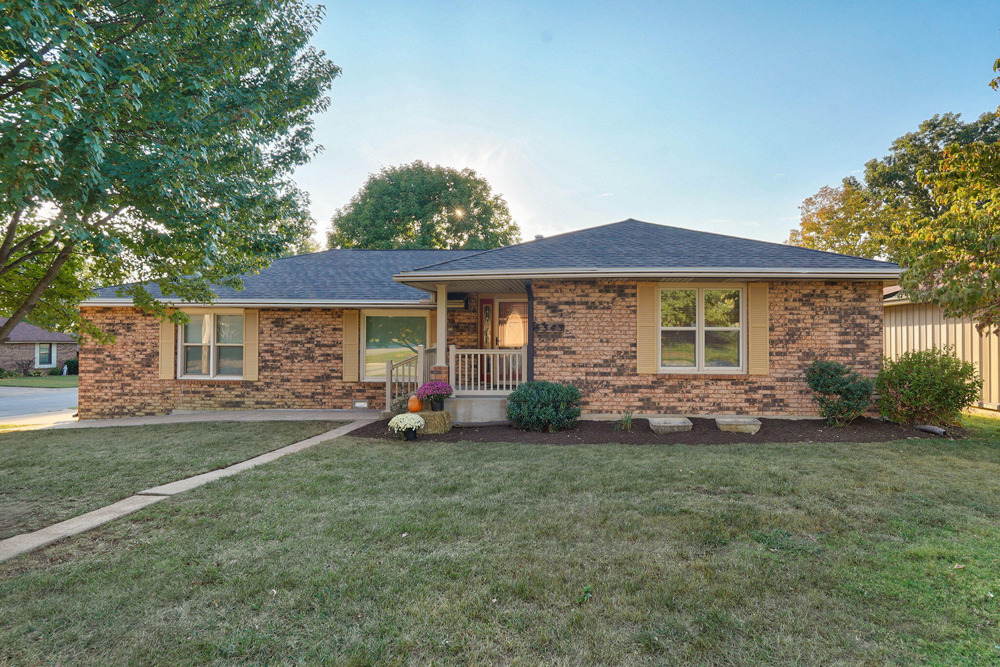 3343 S Virginia Avenue, Springfield MO 65807