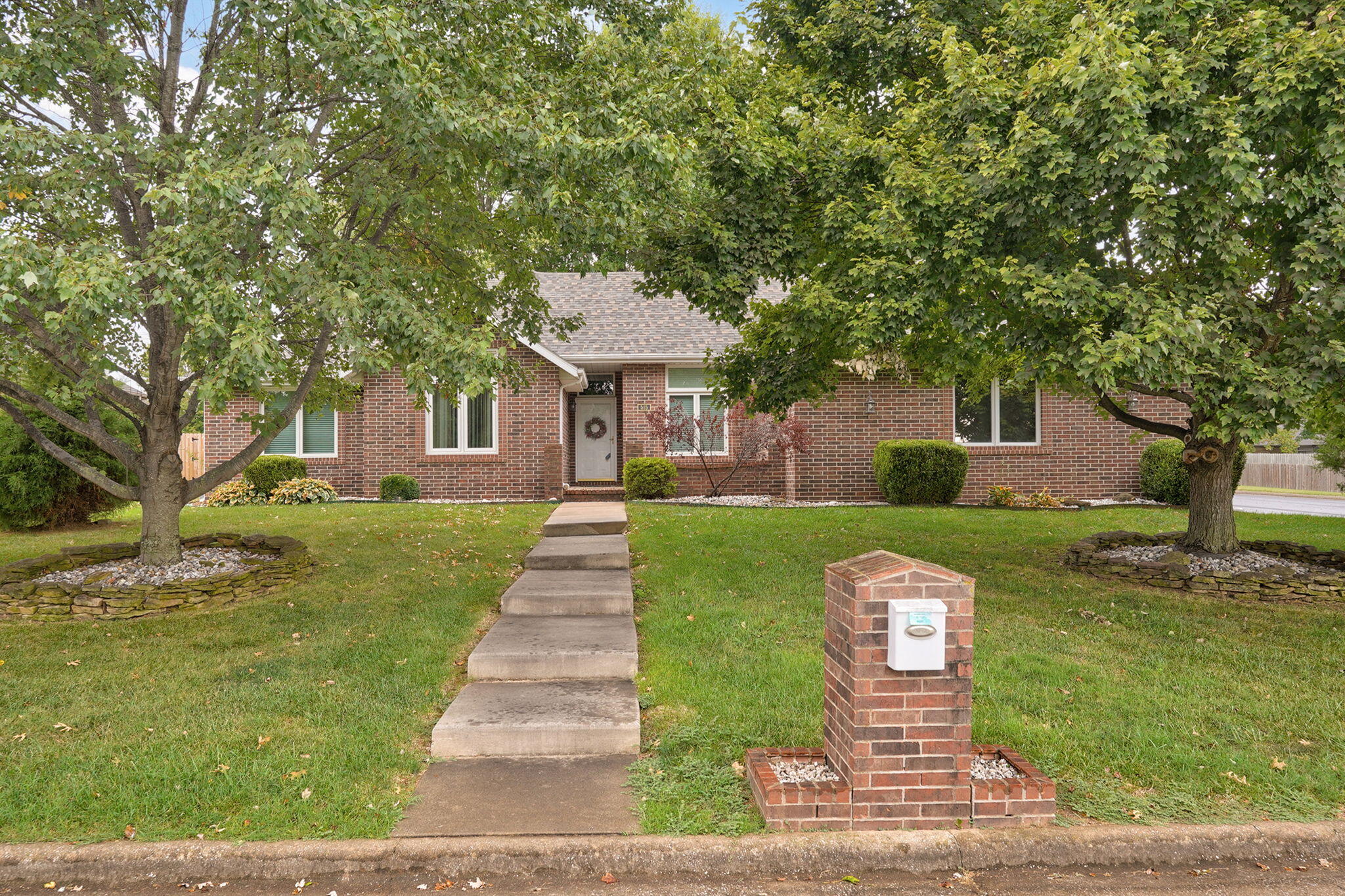515 N Ellen Street, Nixa MO 65714