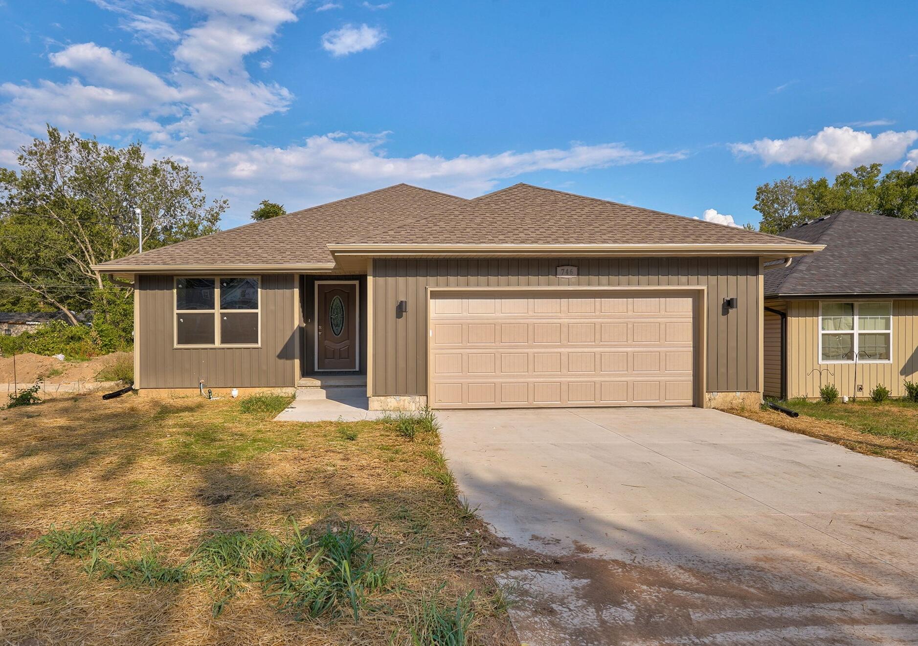 746 N Brown Avenue, Springfield MO 65802