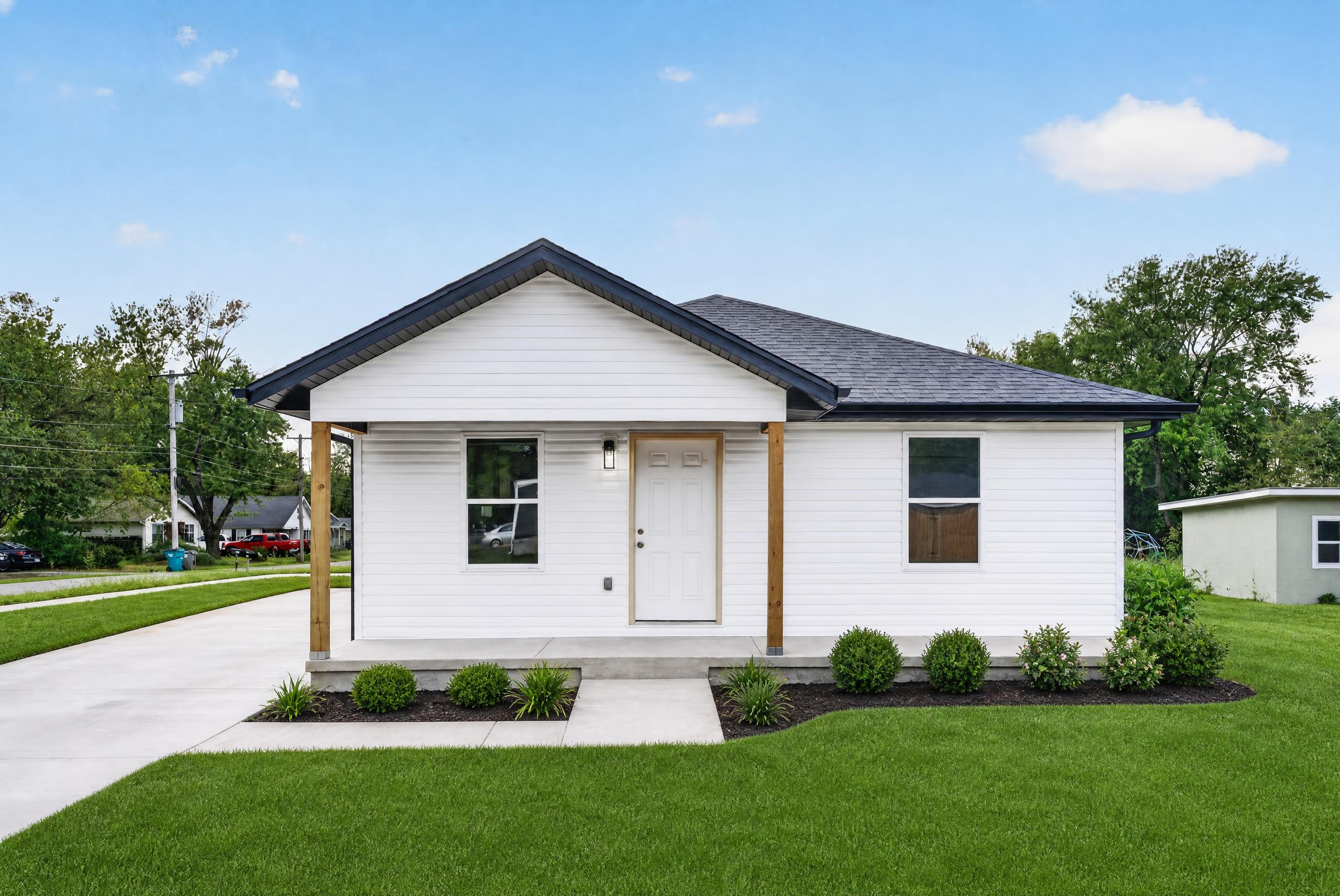 1451 N Lexington Avenue, Springfield MO 65802