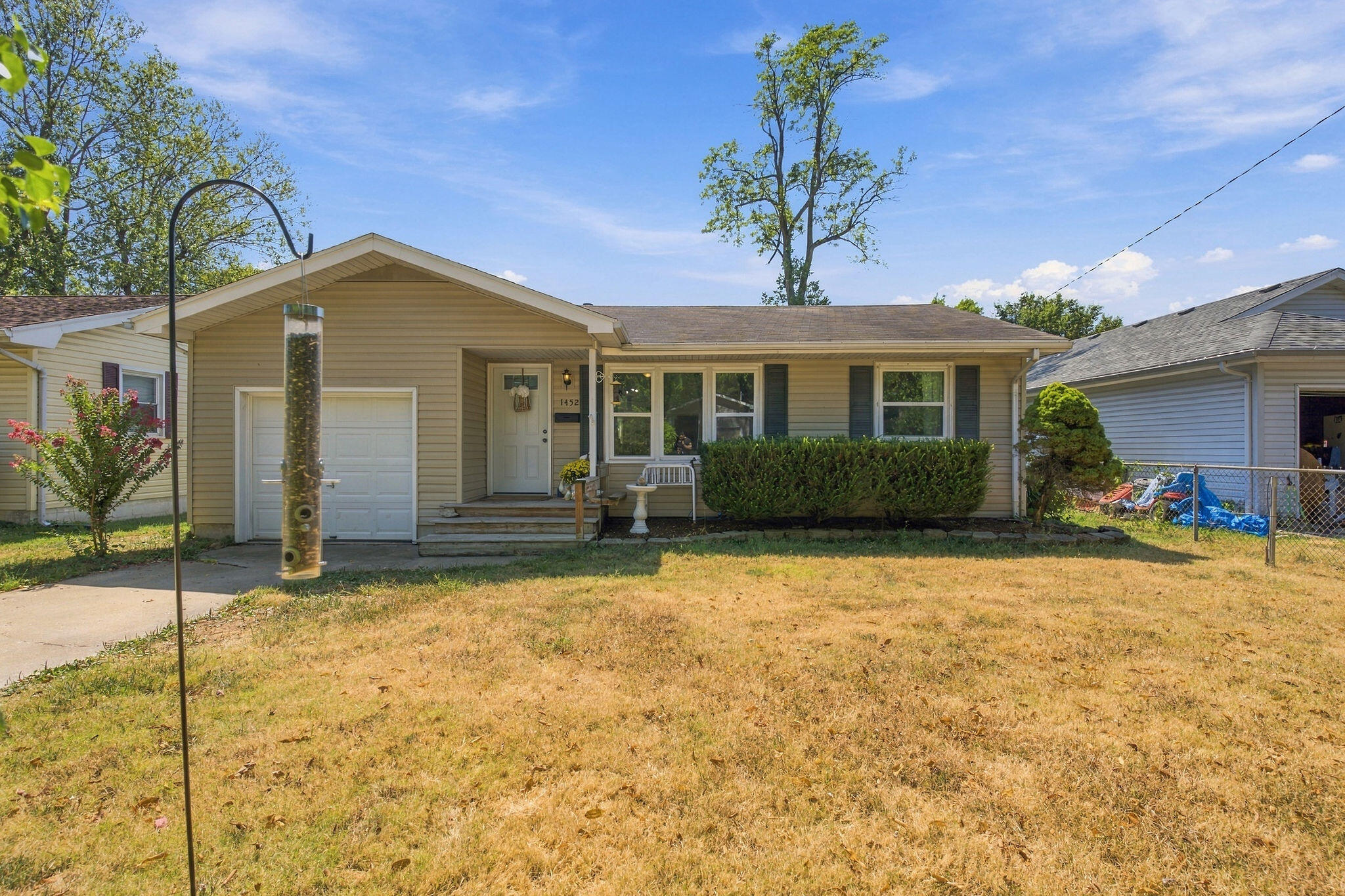 1452 E Lindberg Street, Springfield MO 65804