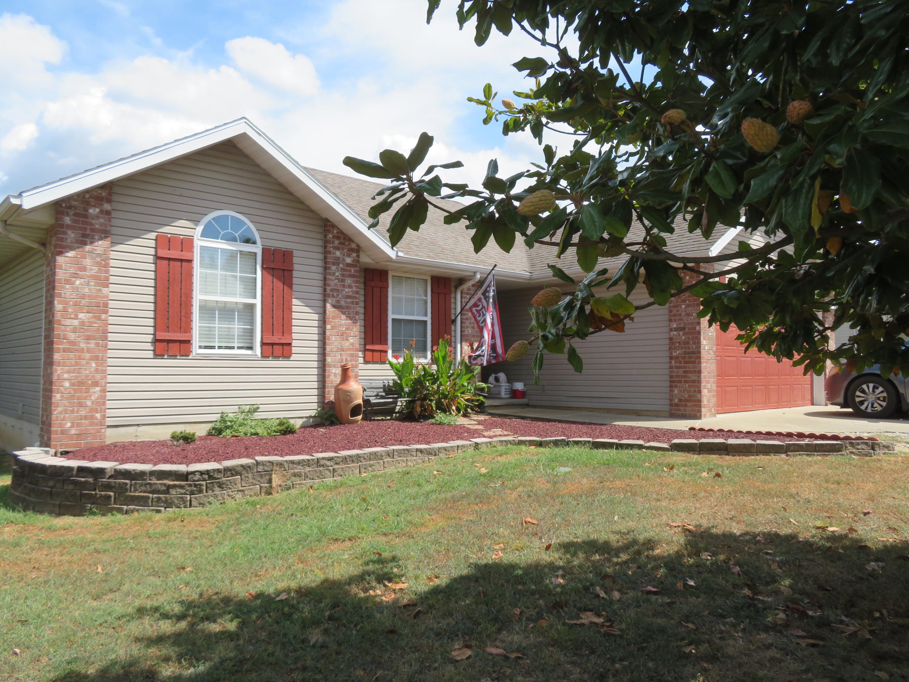 110 Holly Ridge Road, Willard MO 65781