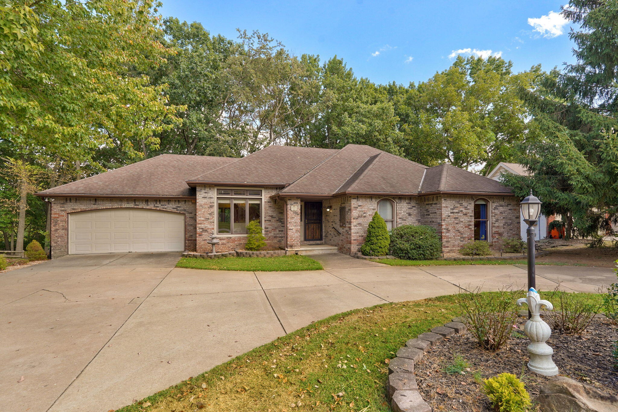 4530 S Harvard Avenue, Springfield MO 65804