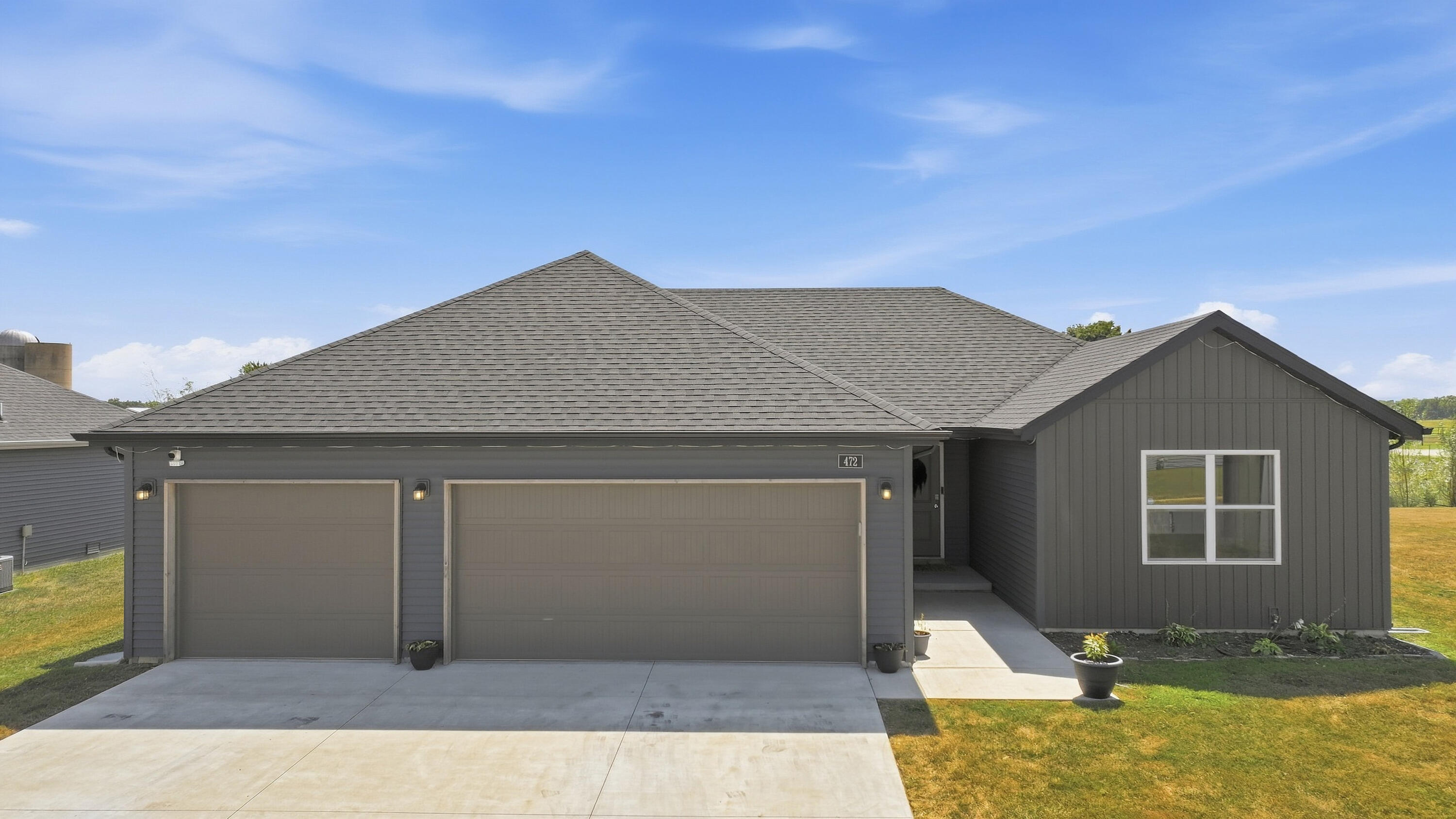 472 W Ledgestone Drive, Rogersville MO 65742