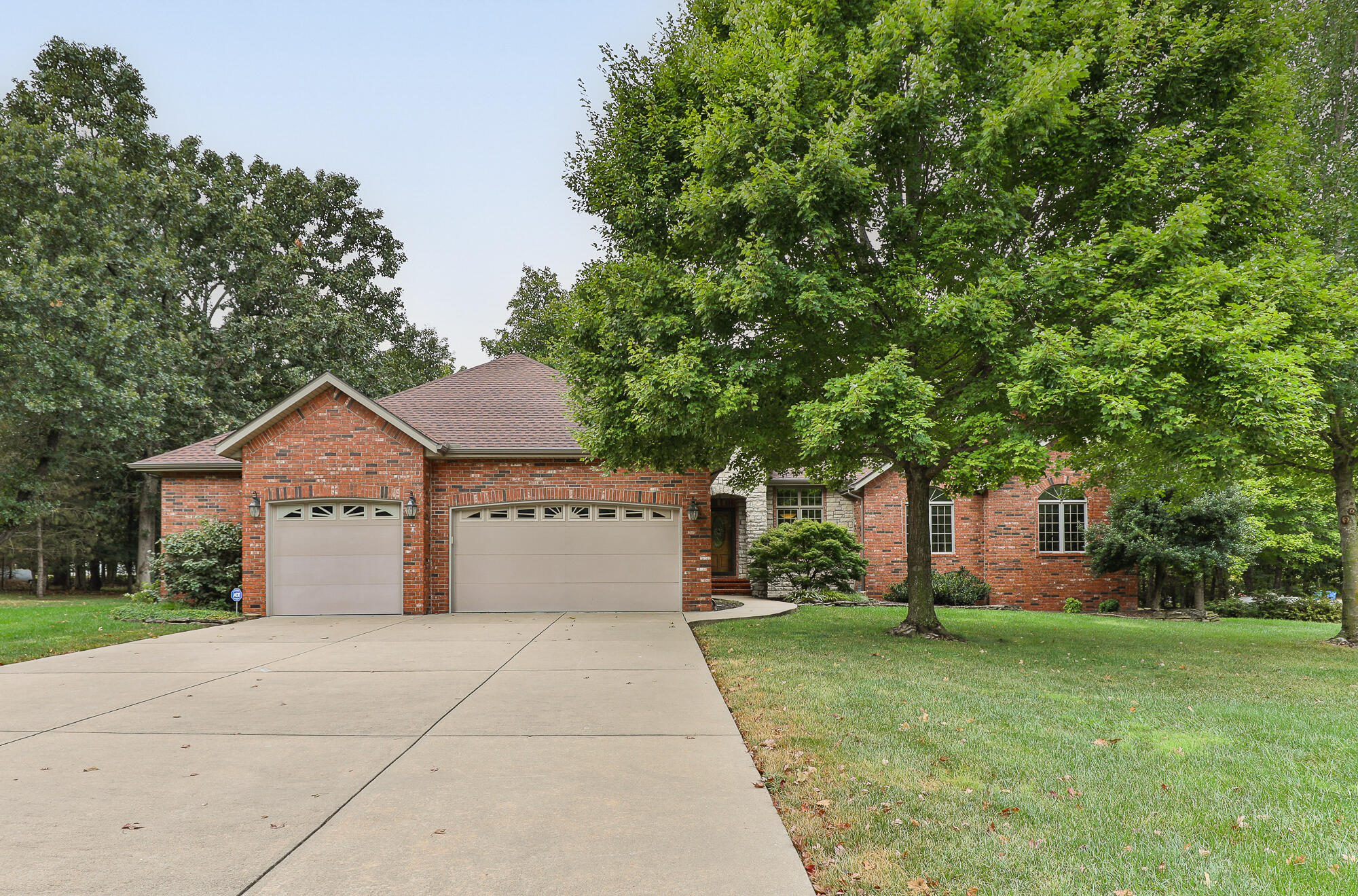5265 N Missouri Oak Trail, Springfield MO 65803