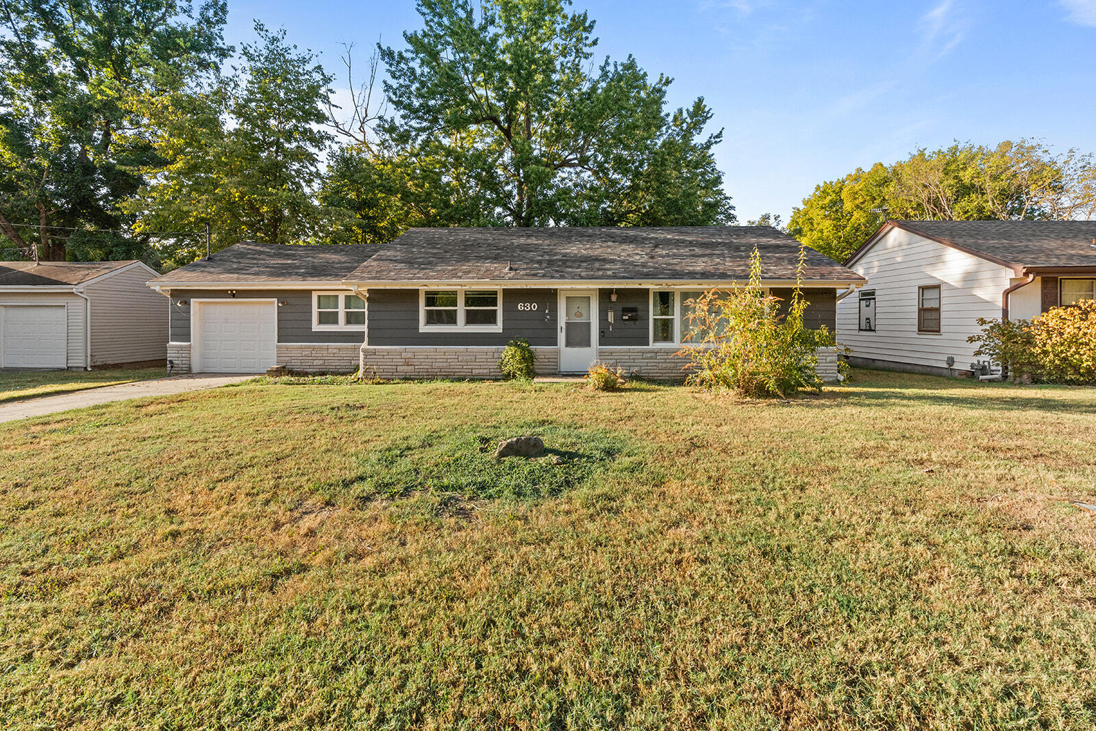 630 W Broadmoor Street, Springfield MO 65807