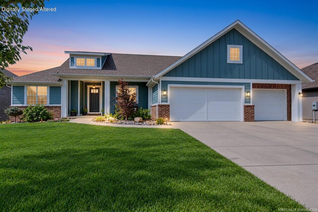 707 N Fox Hill Circle, Nixa MO 65714