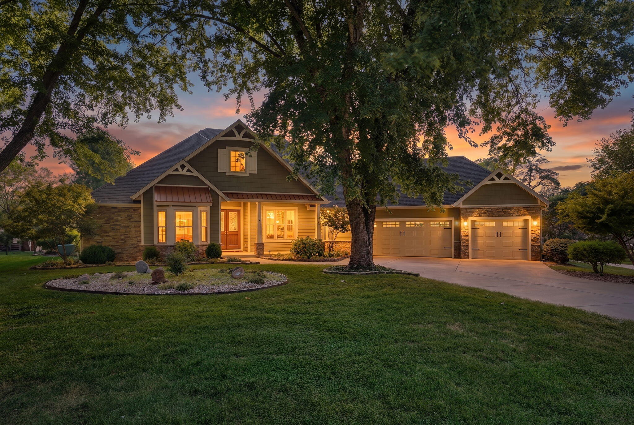 3436 S Horseshoe Avenue, Springfield MO 65804