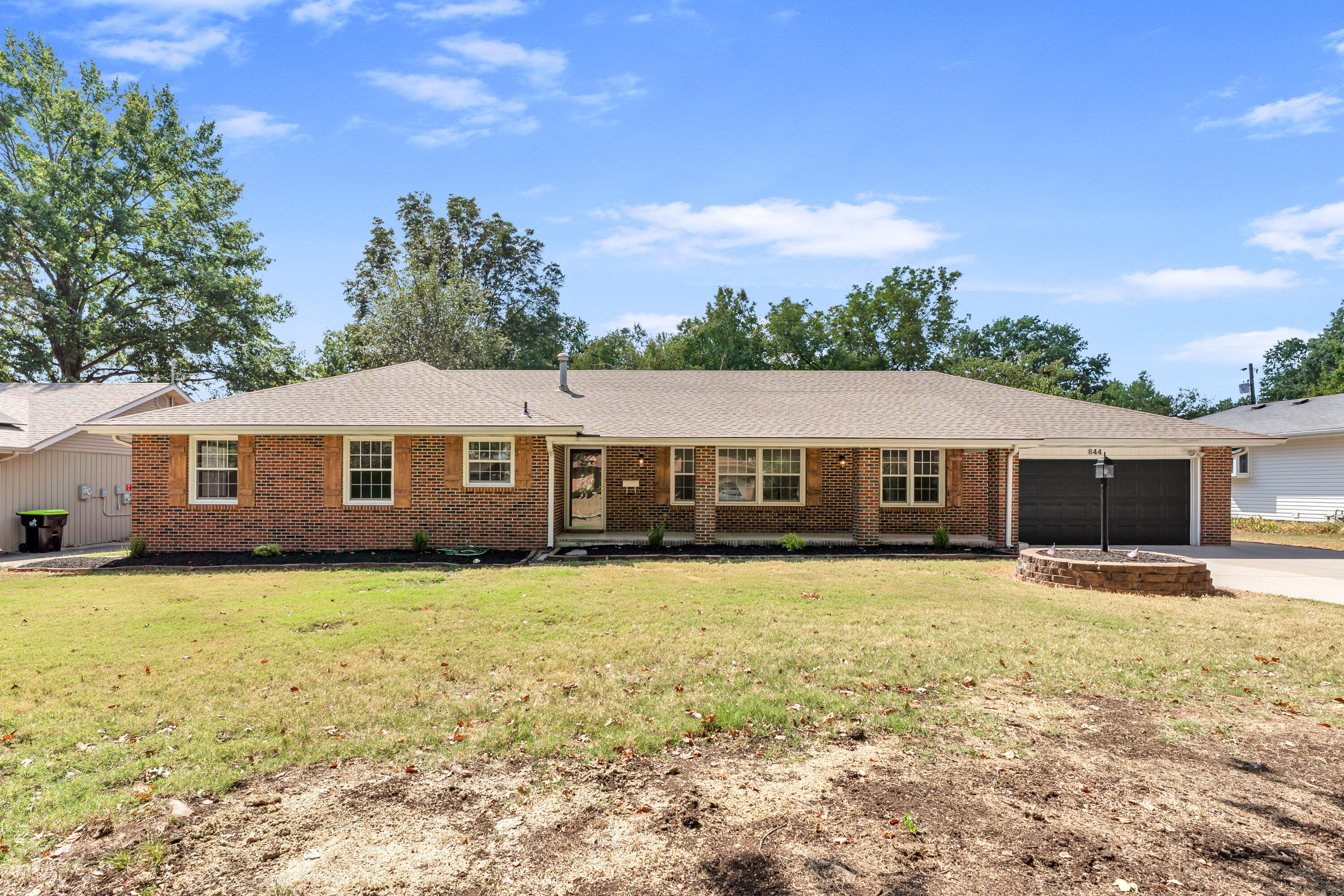 844 W Maplewood Street, Springfield MO 65807