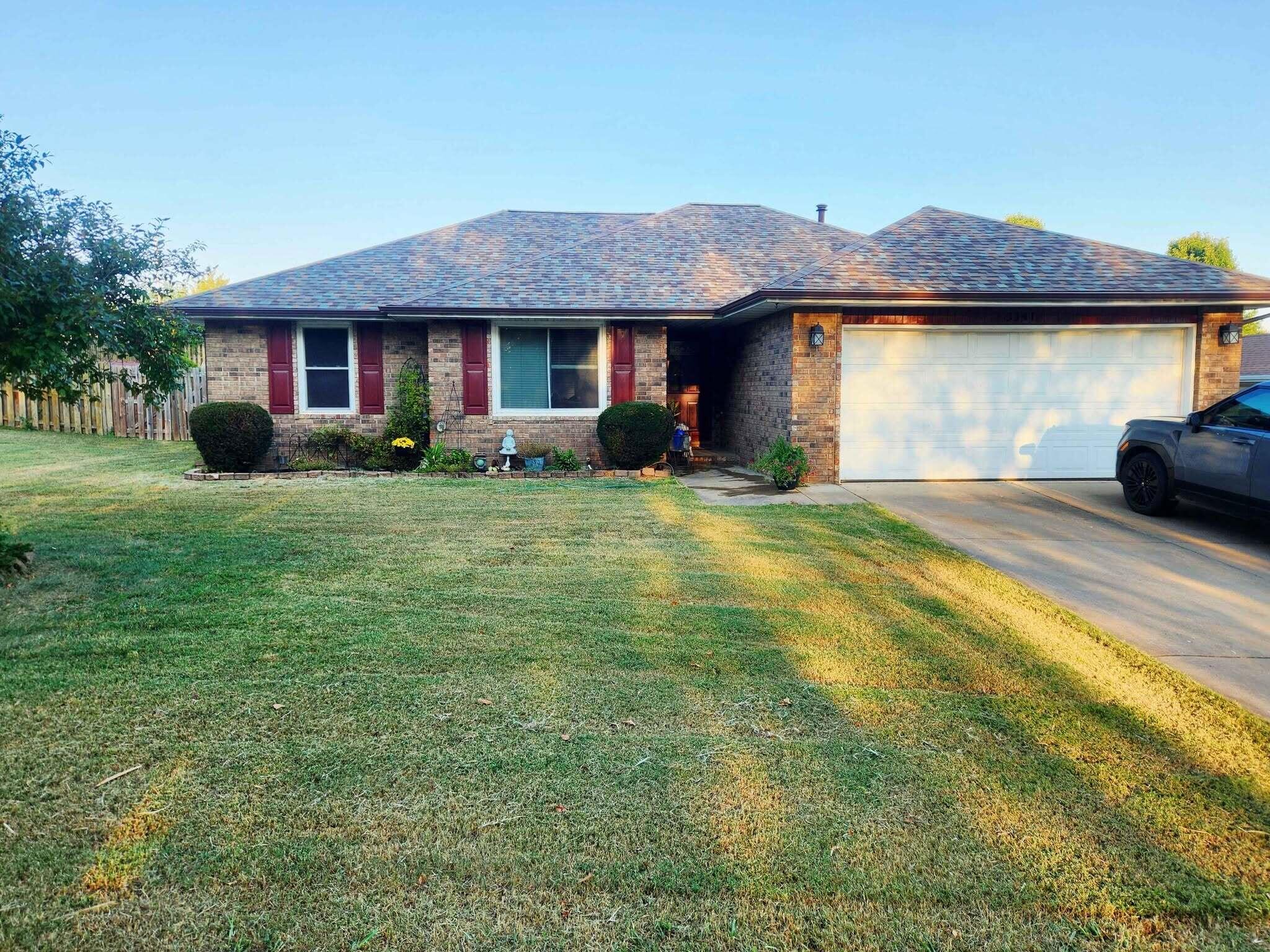 3341 S Palisades Drive, Springfield MO 65807
