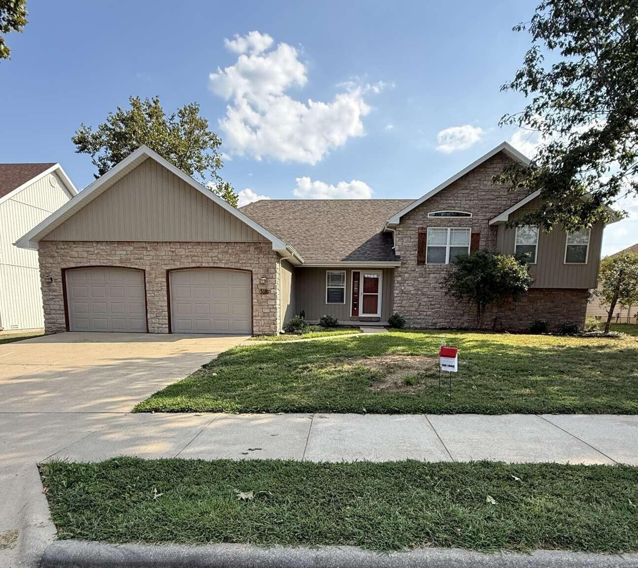 510 E Grace Street, Republic MO 65738