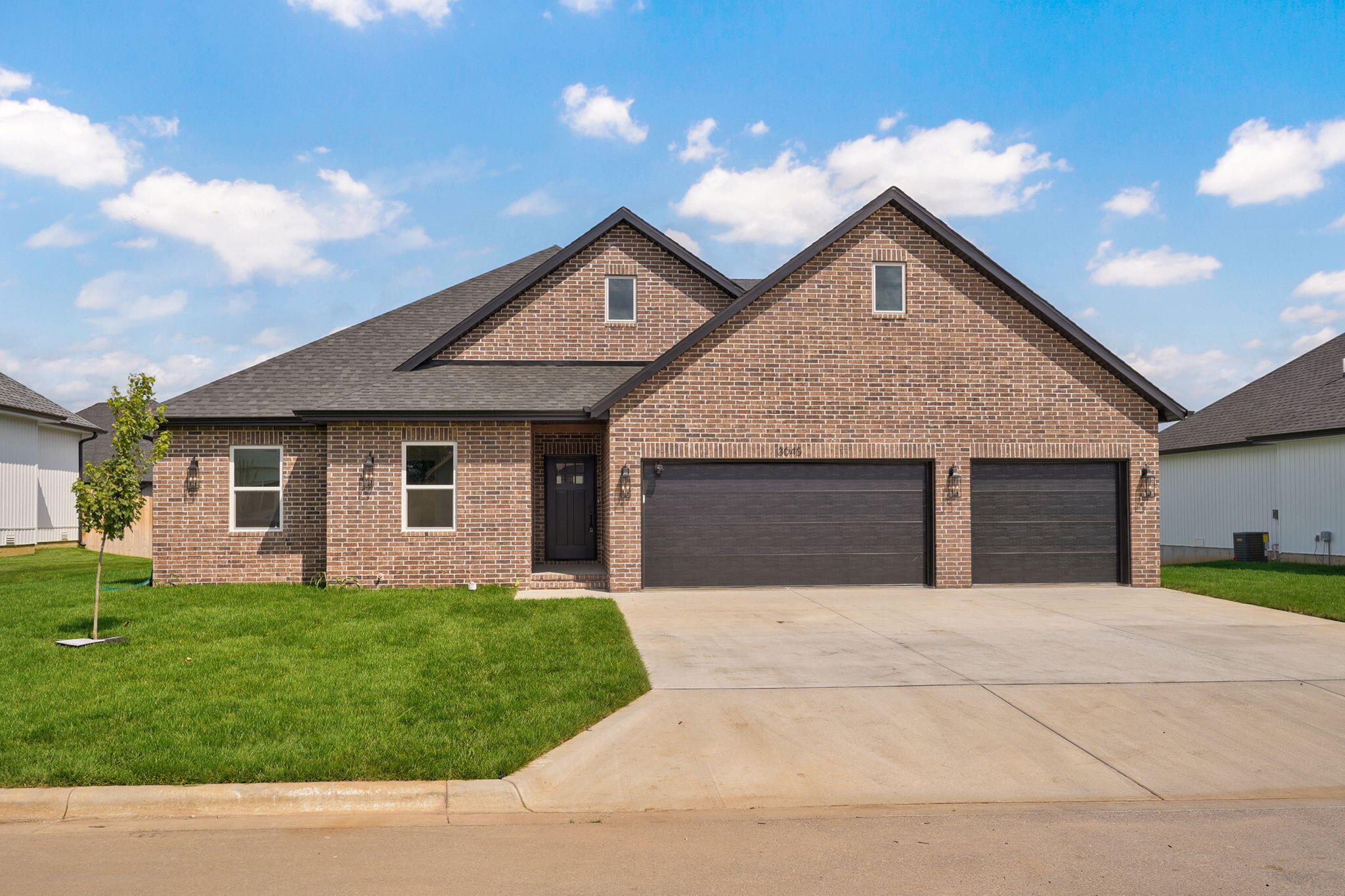 3045 E Heritage Street, Republic MO 65738