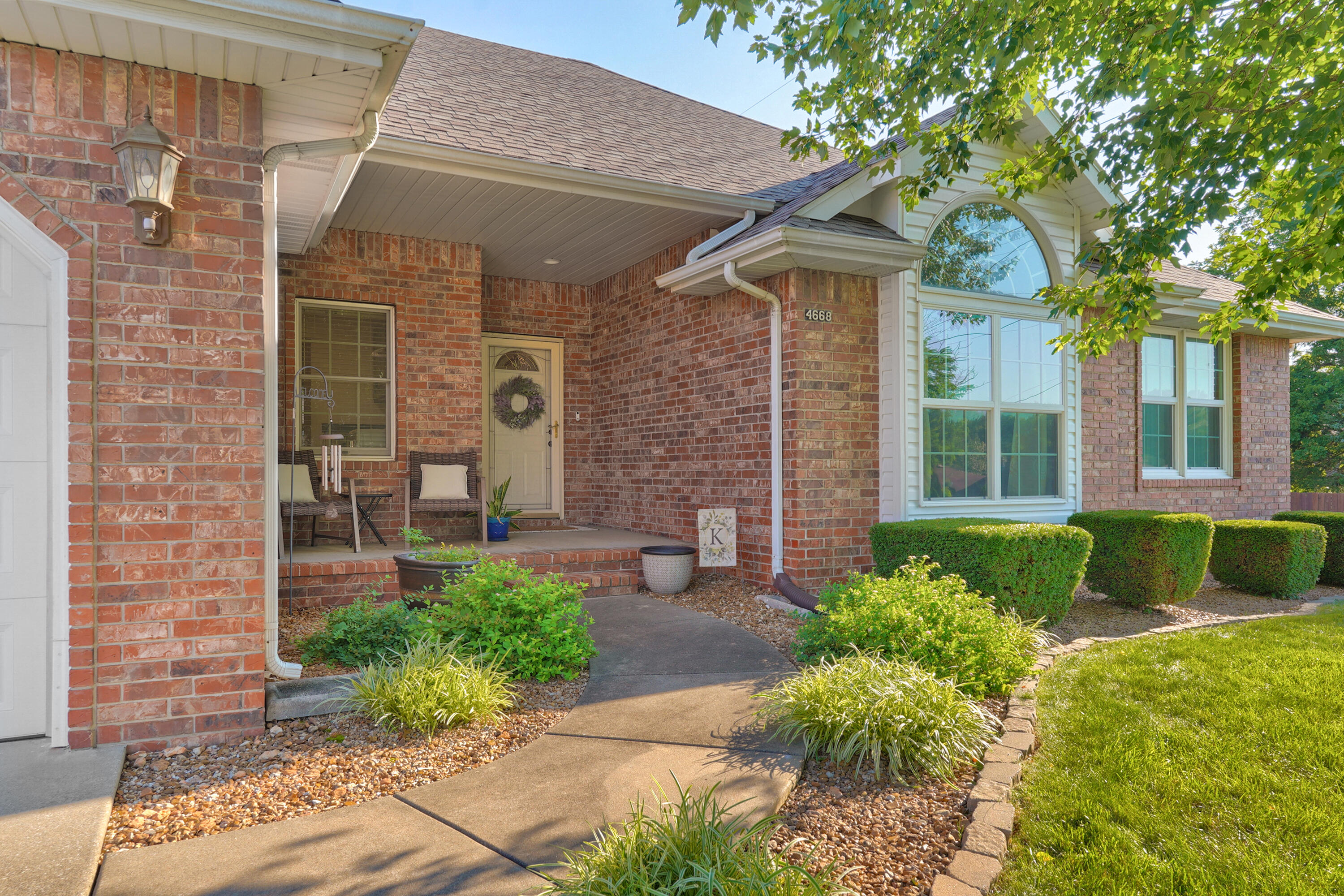4668 S Warren Road, Springfield MO 65810