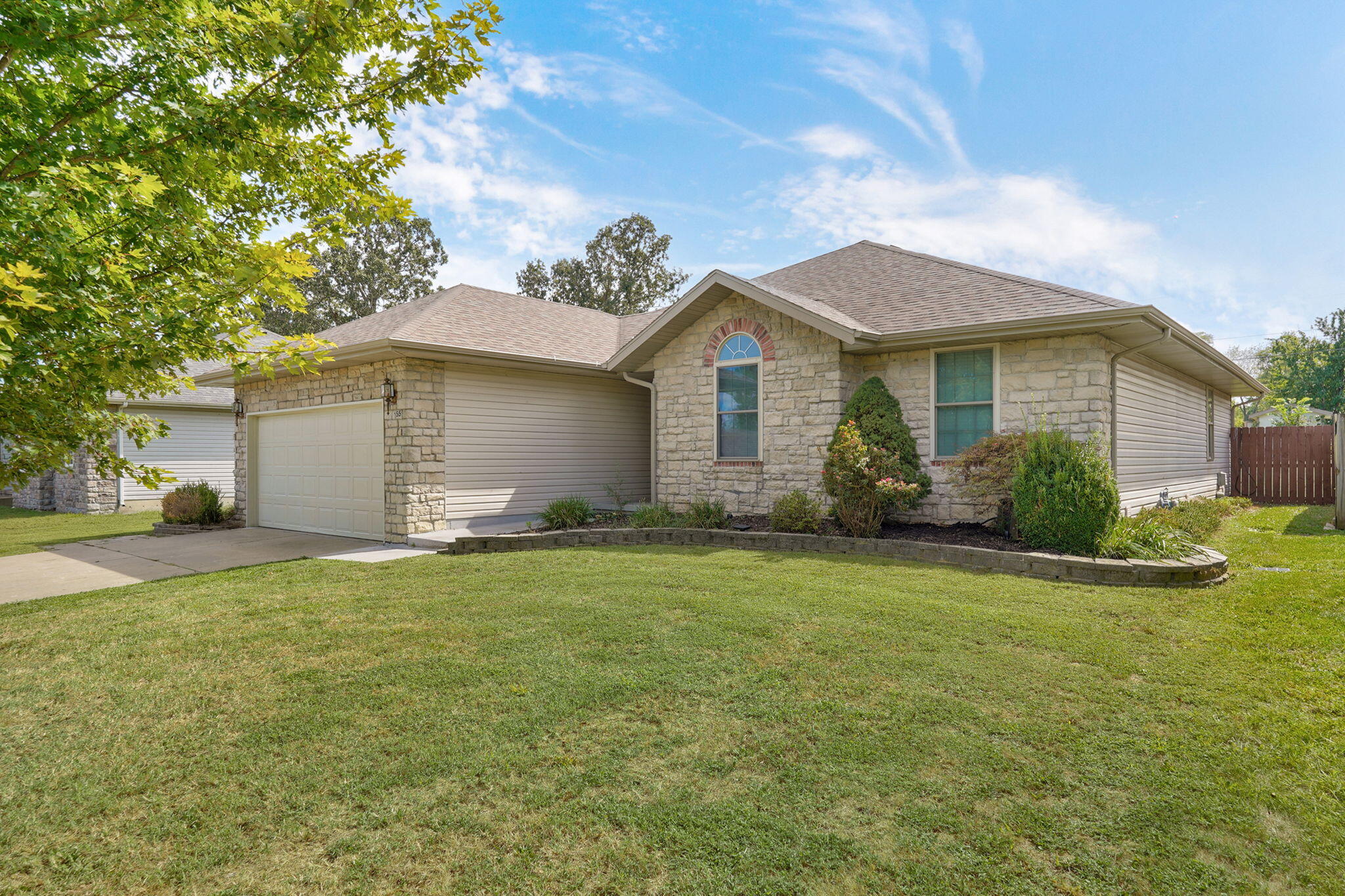 155 Cody Drive, Rogersville MO 65742