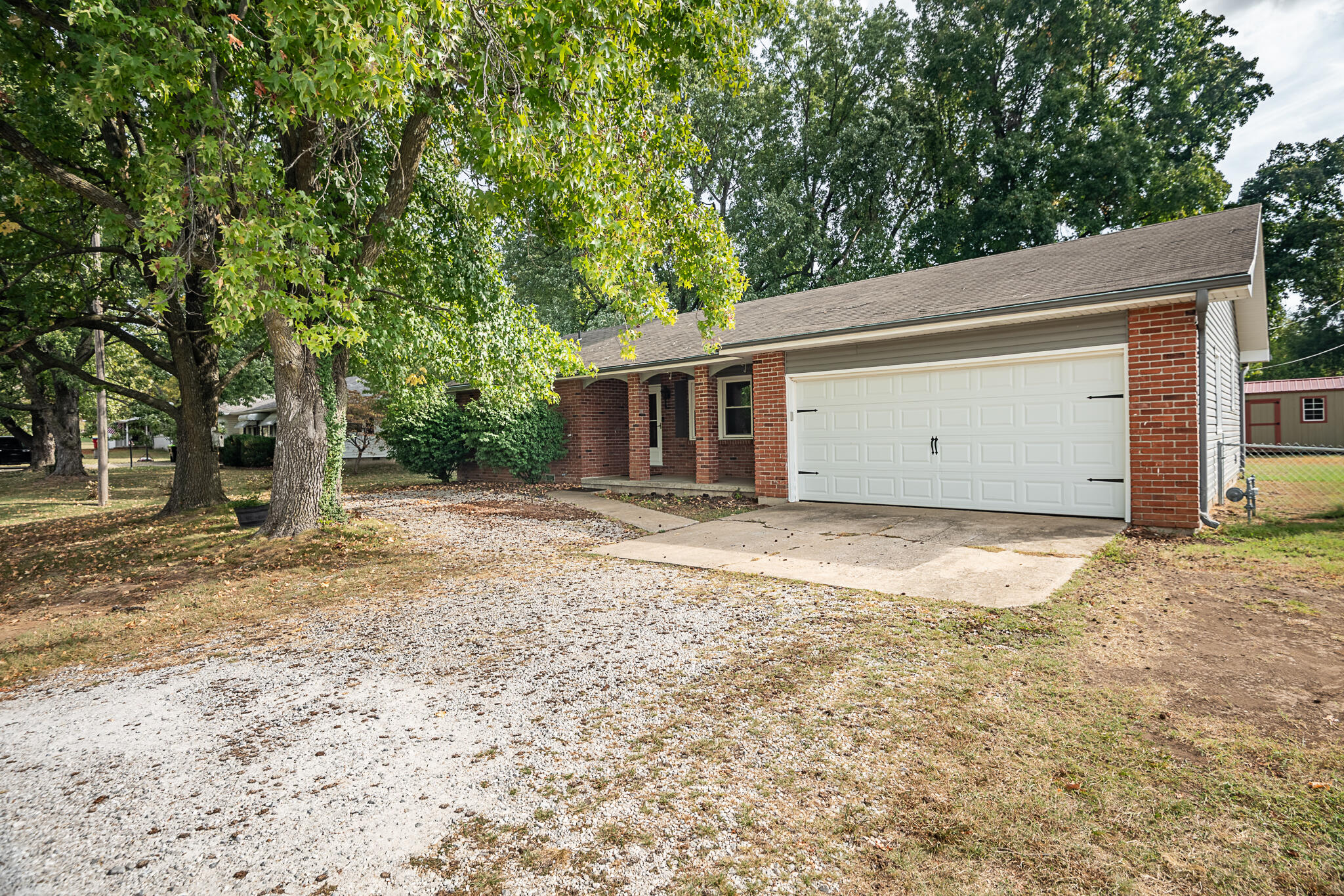 214 S Farmer Road, Willard MO 65781