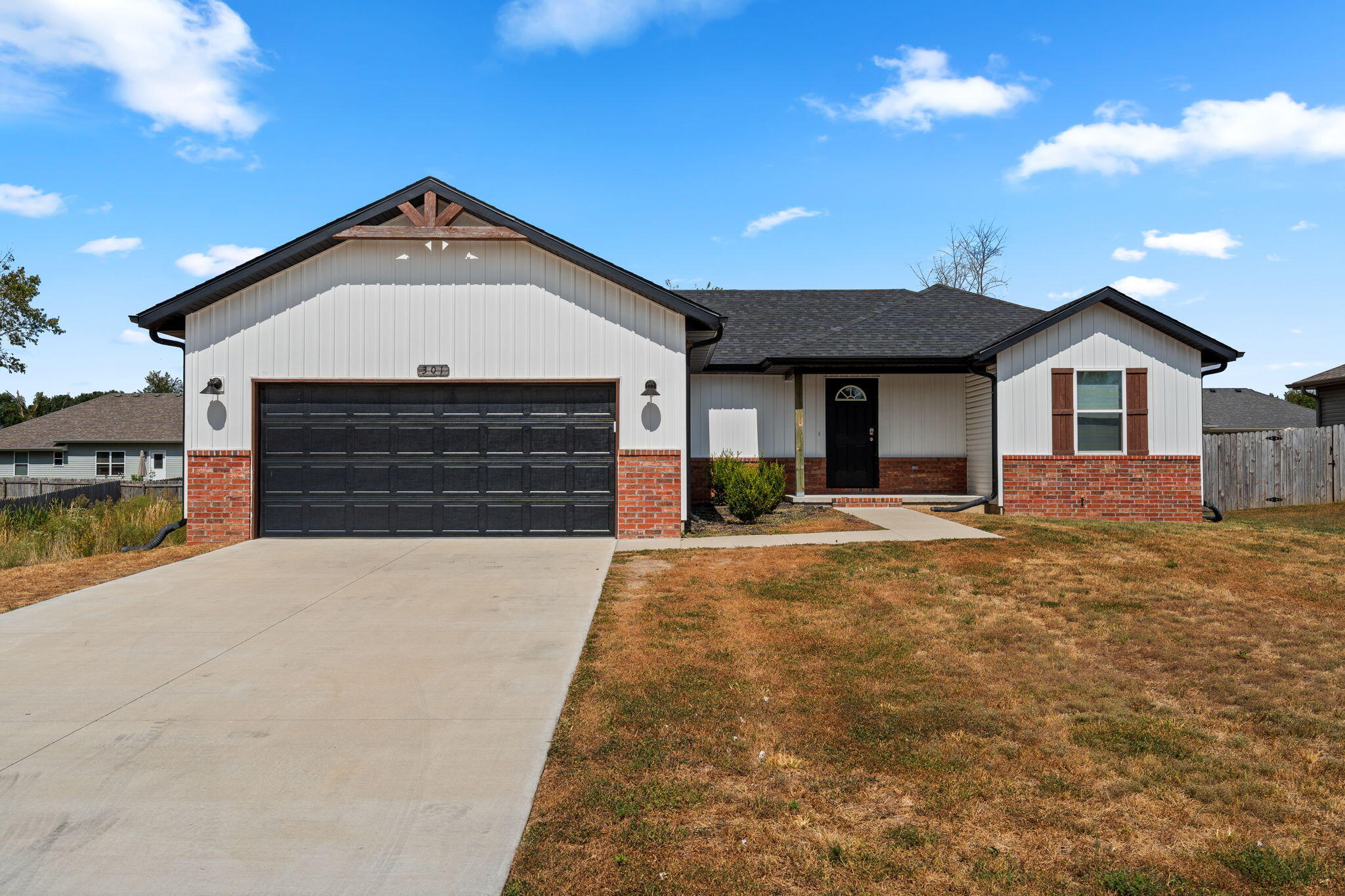 301 E Rosalie, Strafford MO 65757